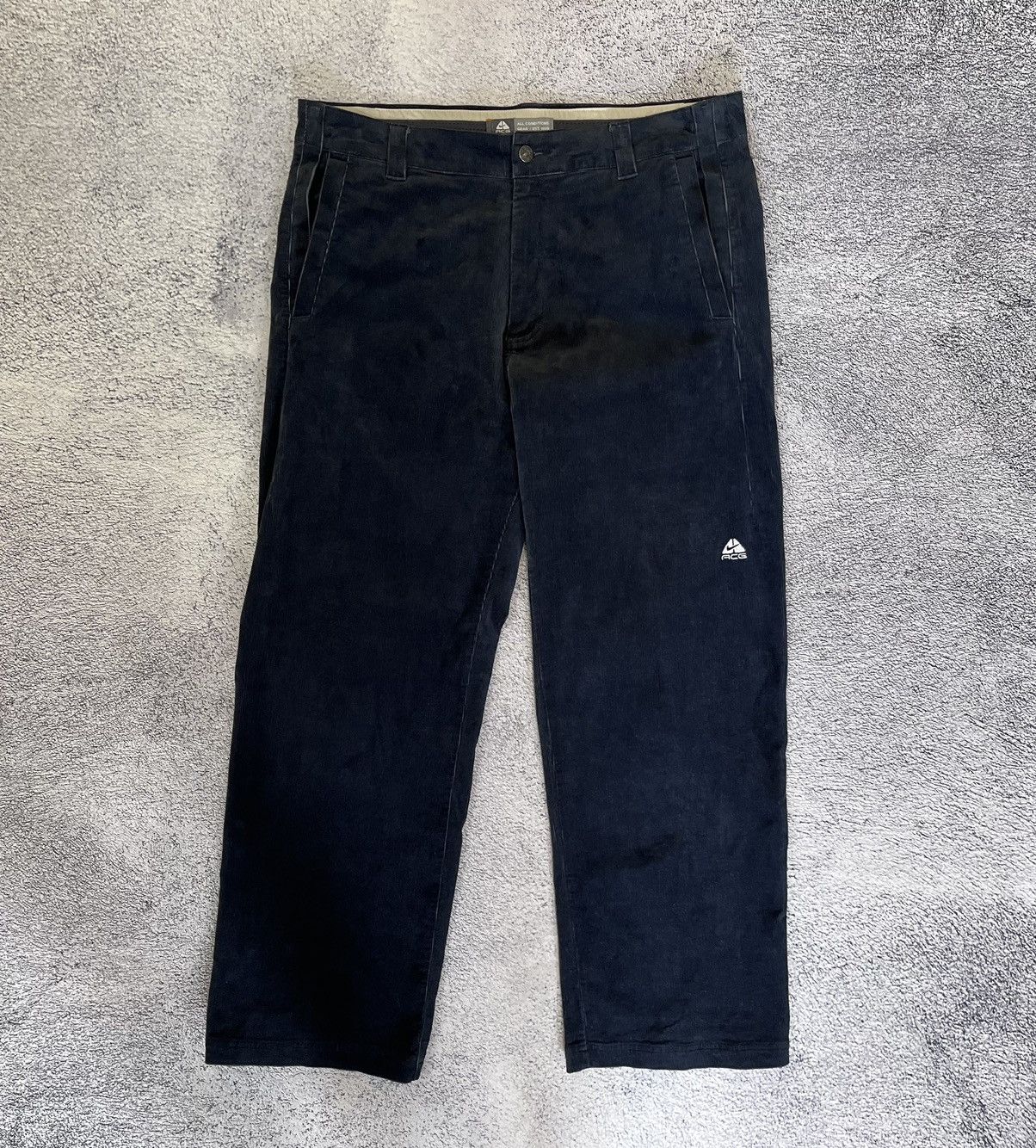 Nike ACG Nike ACG Corduroy Pants Wide Leg Vintage Embroidered 36 Size US 36 / EU 52 - 1 Thumbnail