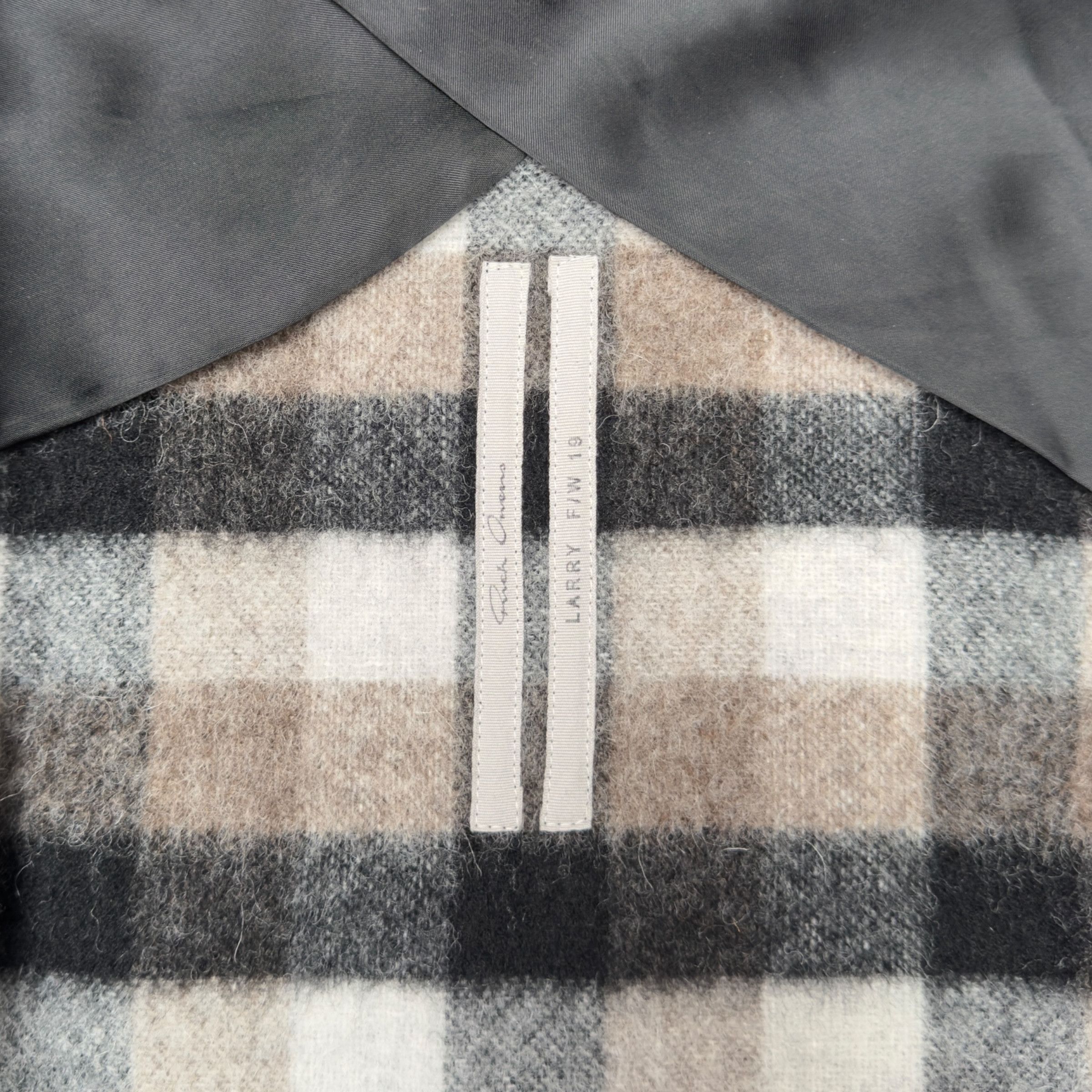 Rick Owens RICK OWENS AW19 ‘LARRY’ WOOL CHECKED JACKET BROWN 50 / M Size US M / EU 48-50 / 2 - 6 Thumbnail