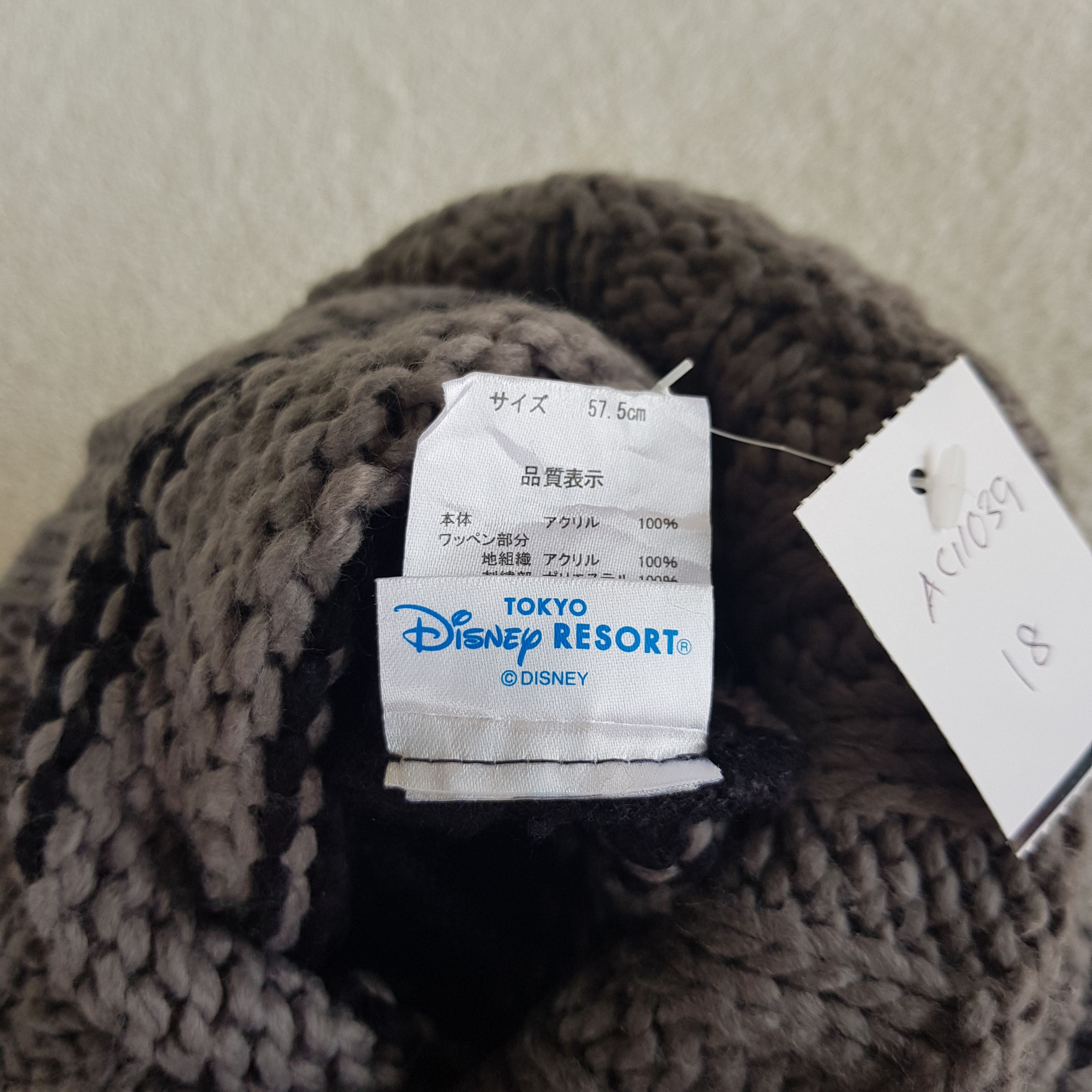 Disney Vintage Mickey Mouse Beanie Ribbed Knit Pom Snow Caps Hats. Size ONE SIZE - 7 Thumbnail