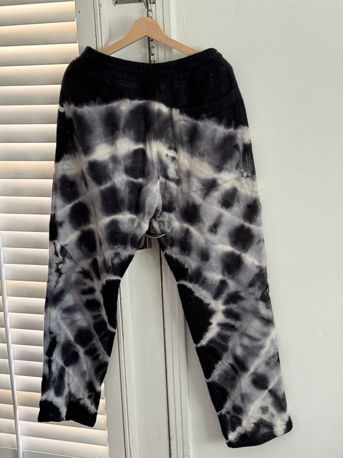 The Elder Statesman black tye dye sweats Size US 34 / EU 50 - 3 Thumbnail