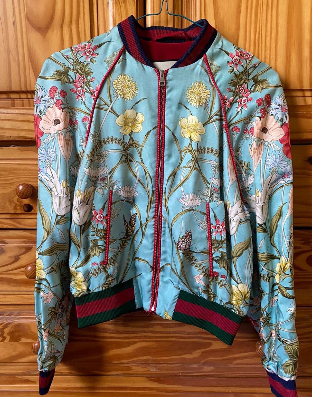 Gucci gucci floral bomber jacket size small . Size S / US 4 / IT 40 - 1 Thumbnail