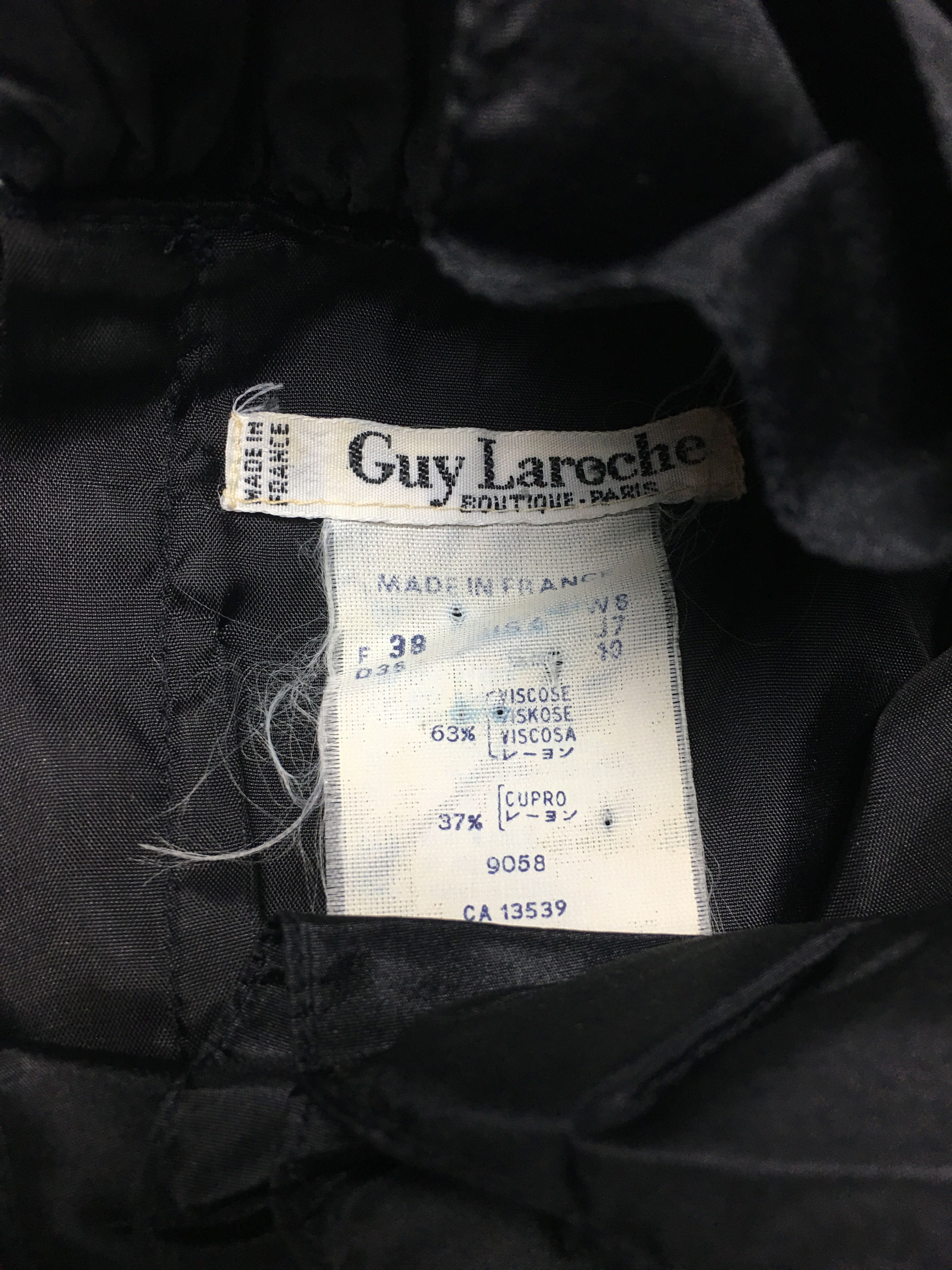 Guy Laroche Vintage Guy Laroche Black Velvet Ruffle Collar Dress 1980s Size S / US 4 / IT 40 - 9 Thumbnail
