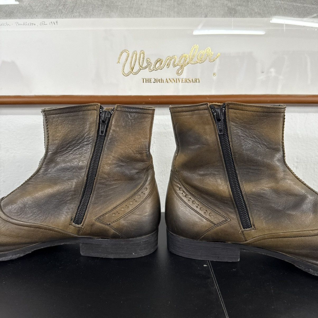 Dirk Bikkembergs WHOOP-DE-DOO RUSTY CHELSEA ZIP LEATHER BOOTS Size US 8.5 / EU 41-42 - 7 Thumbnail