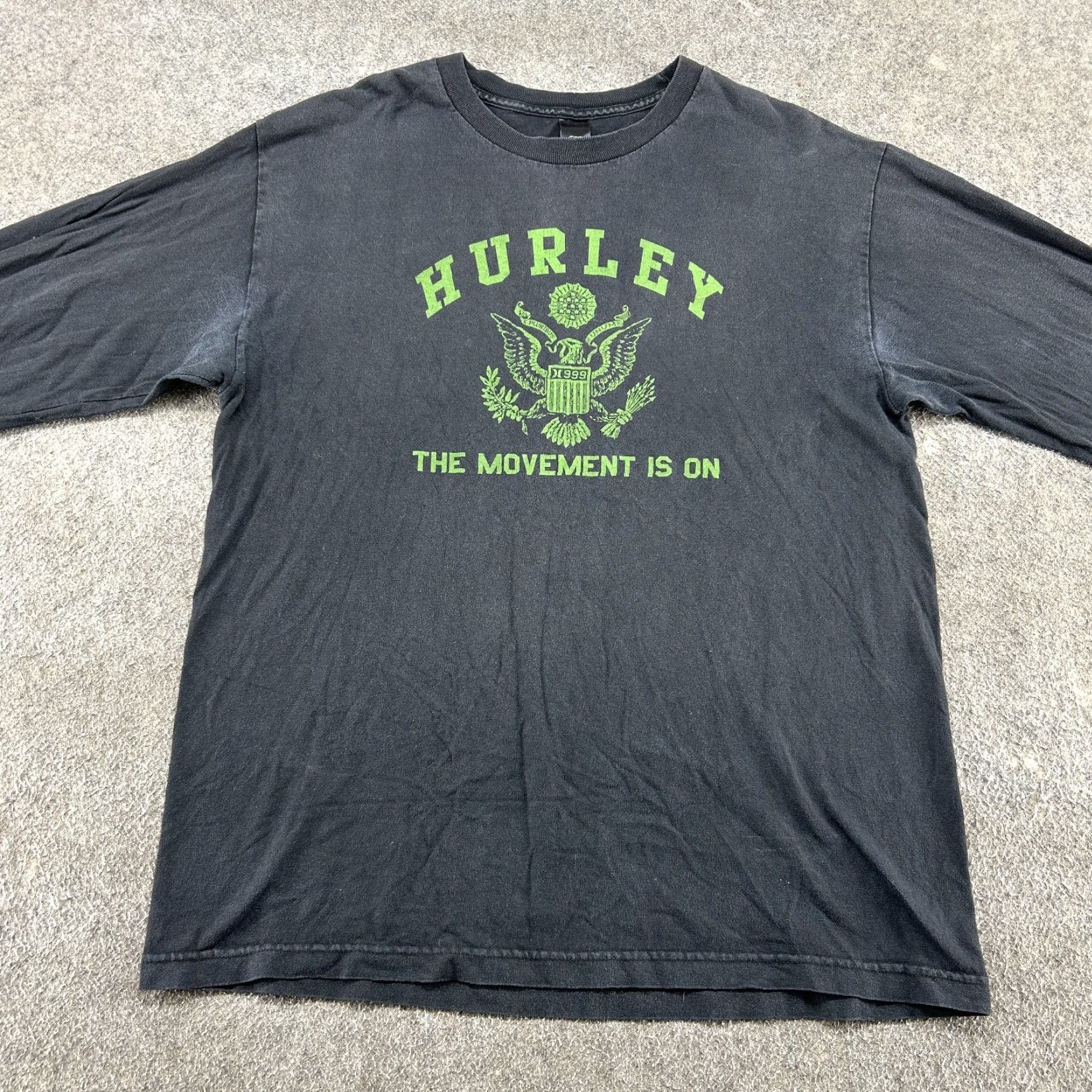 Hurley VINTAGE Hurley Shirt Mens L Black Crew Neck Long Sleeve The Movement Is On Y2K Size US L / EU 52-54 / 3 - 3 Thumbnail