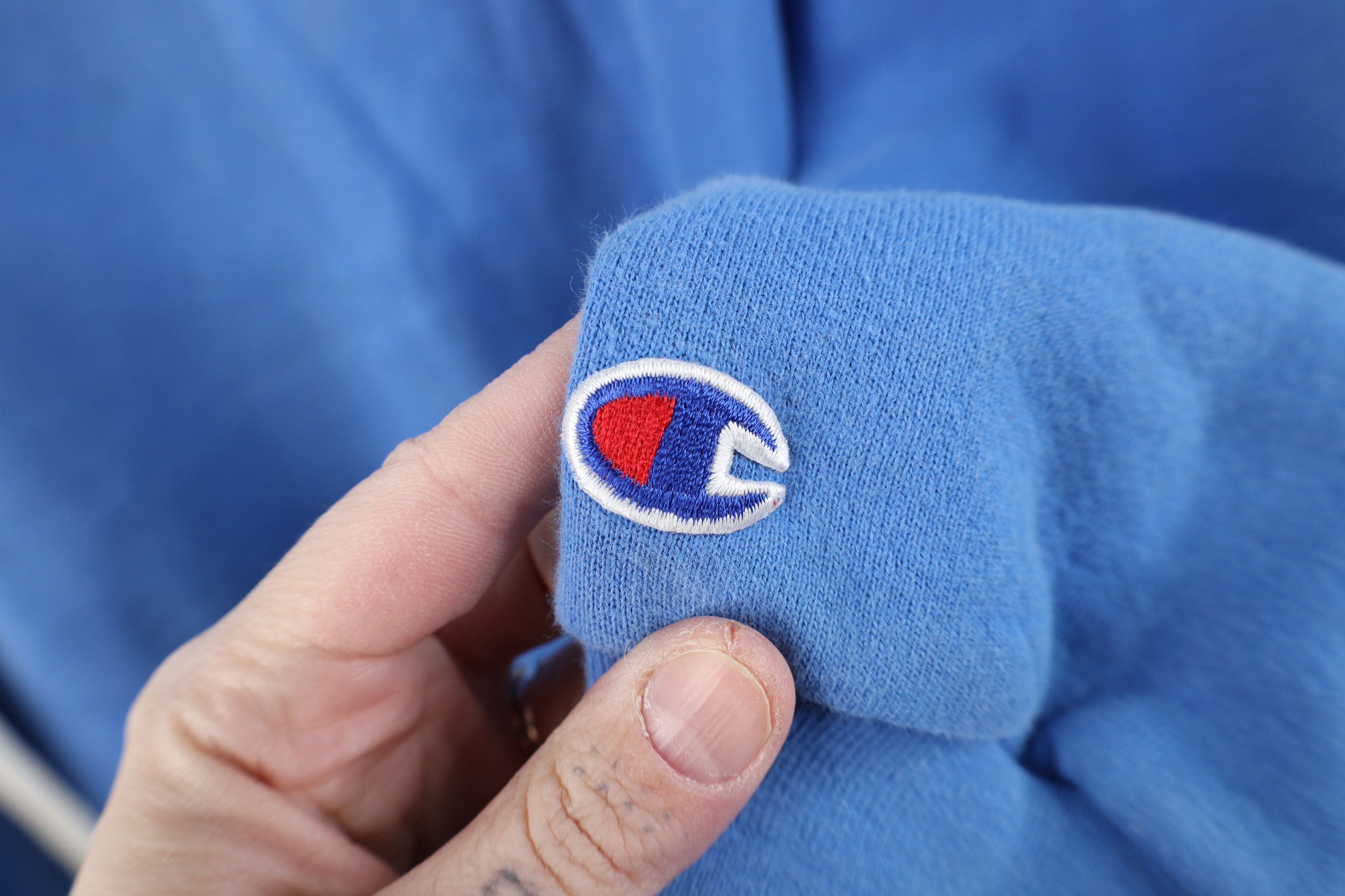 Champion Vintage 90s Champion Spell Crewneck Sweatshirt Light Blue Size US XL / EU 56 / 4 - 4 Thumbnail