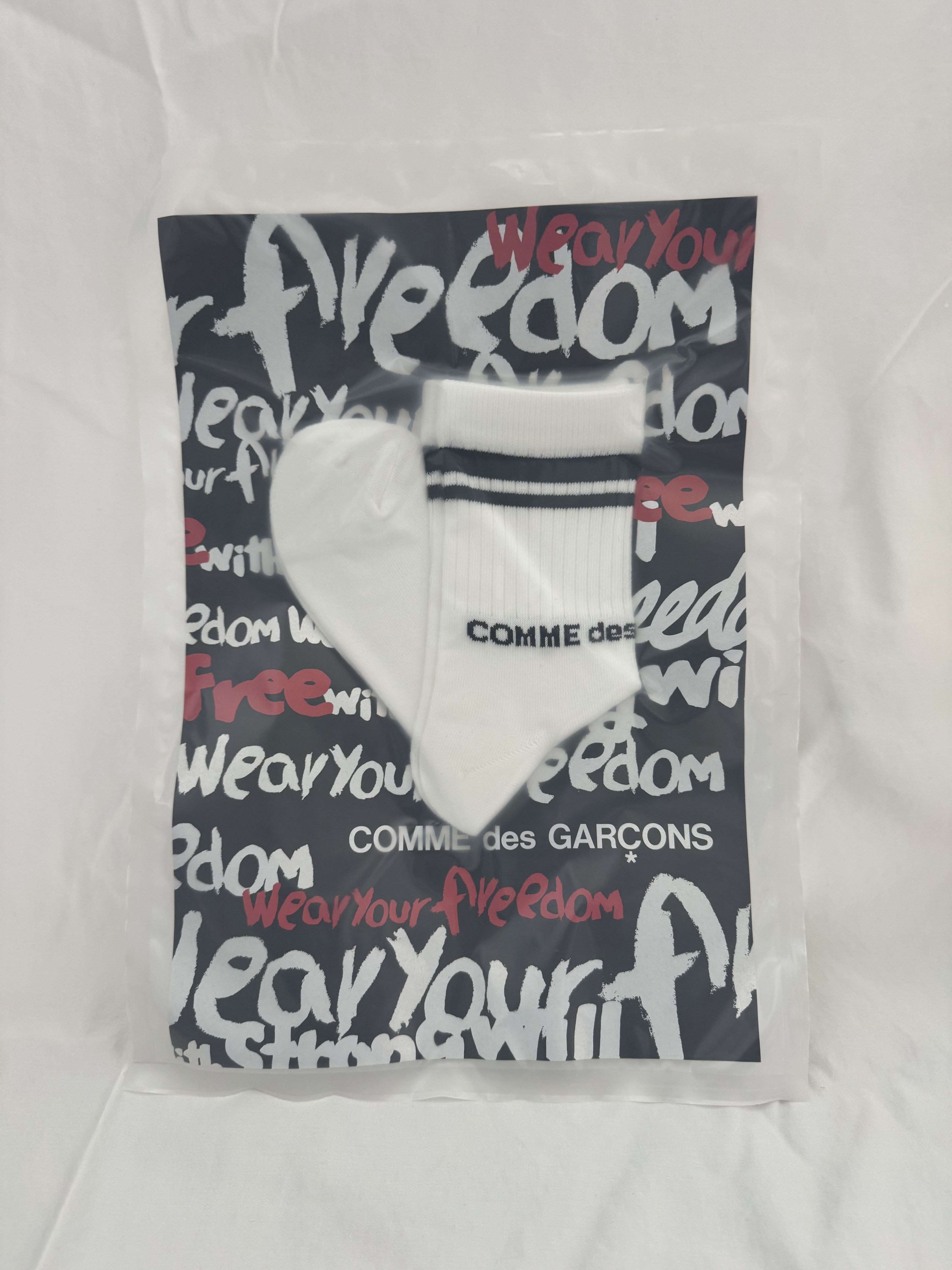 Comme des Garcons Comme des Garçons Logo-print Varsity ankle socks - White Size ONE SIZE - 1 Thumbnail