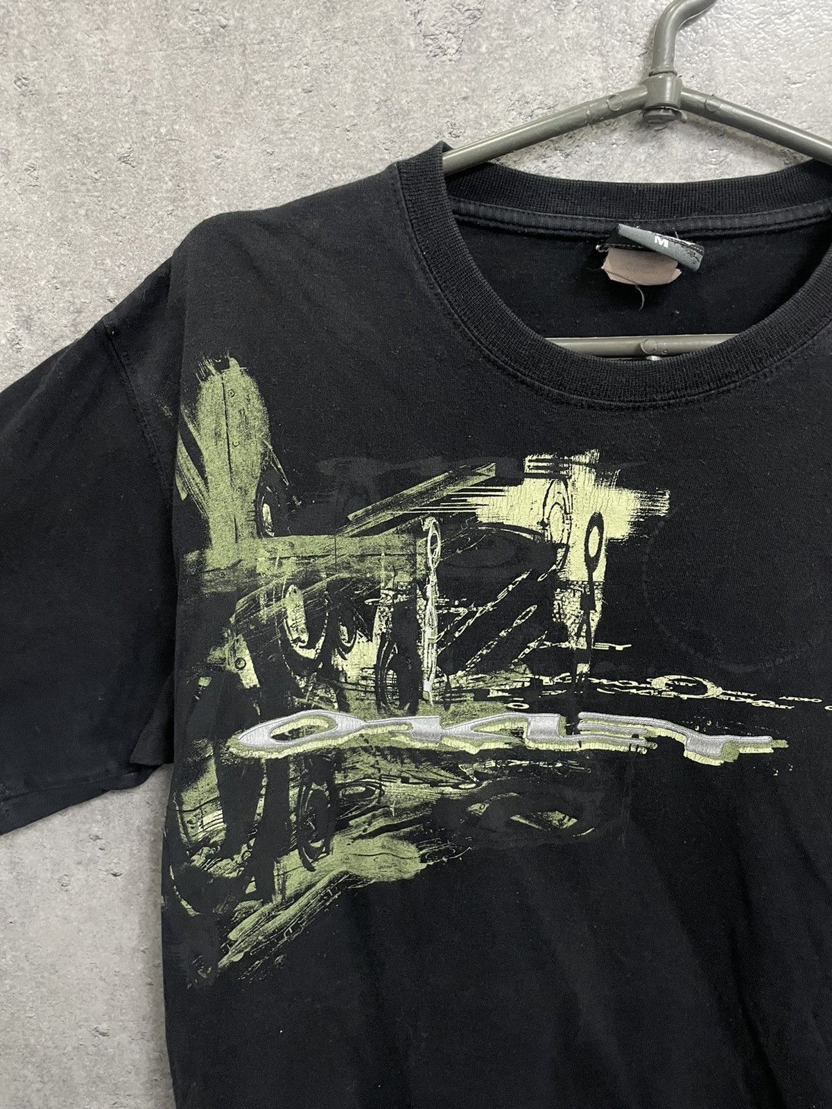 Vintage 90s Oakley Logo T-Shirt Y2k