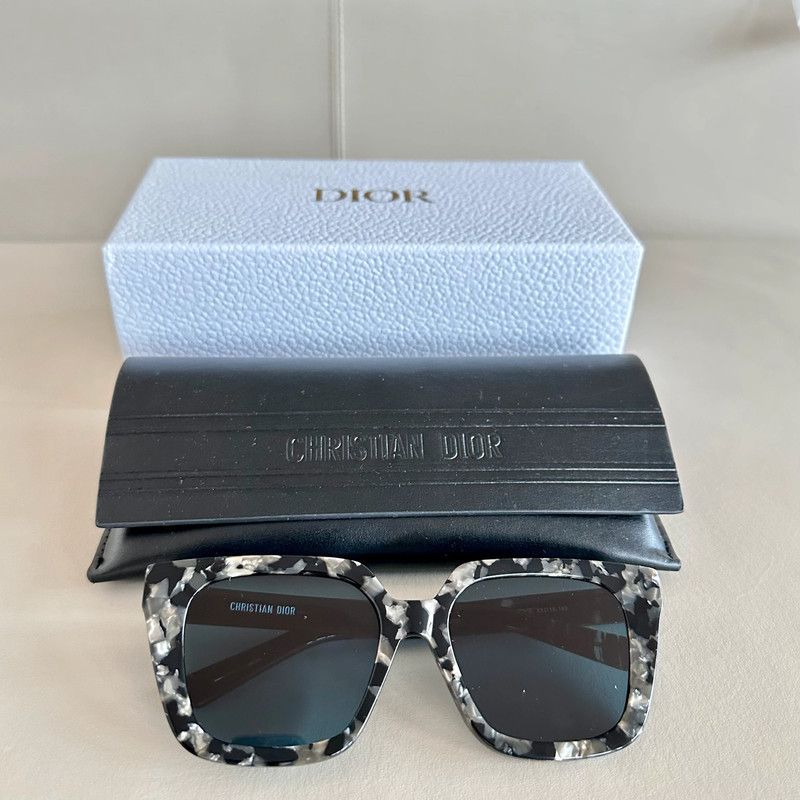 Dior NEW (!) DiorMidnight S1I Black Square Sunglasses. RRP €360. Size ONE SIZE - 2 Thumbnail