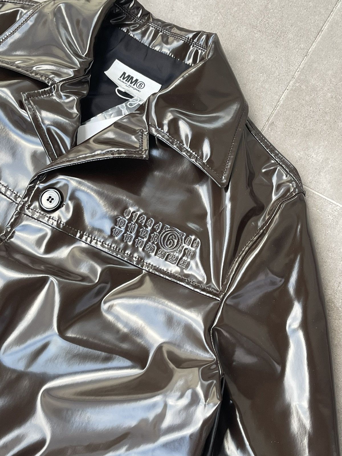 Maison Margiela !DS! SS23 Maison Margiela Faux Leather Brown Patent Jacket Size M / US 6-8 / IT 42-44 - 17 Thumbnail
