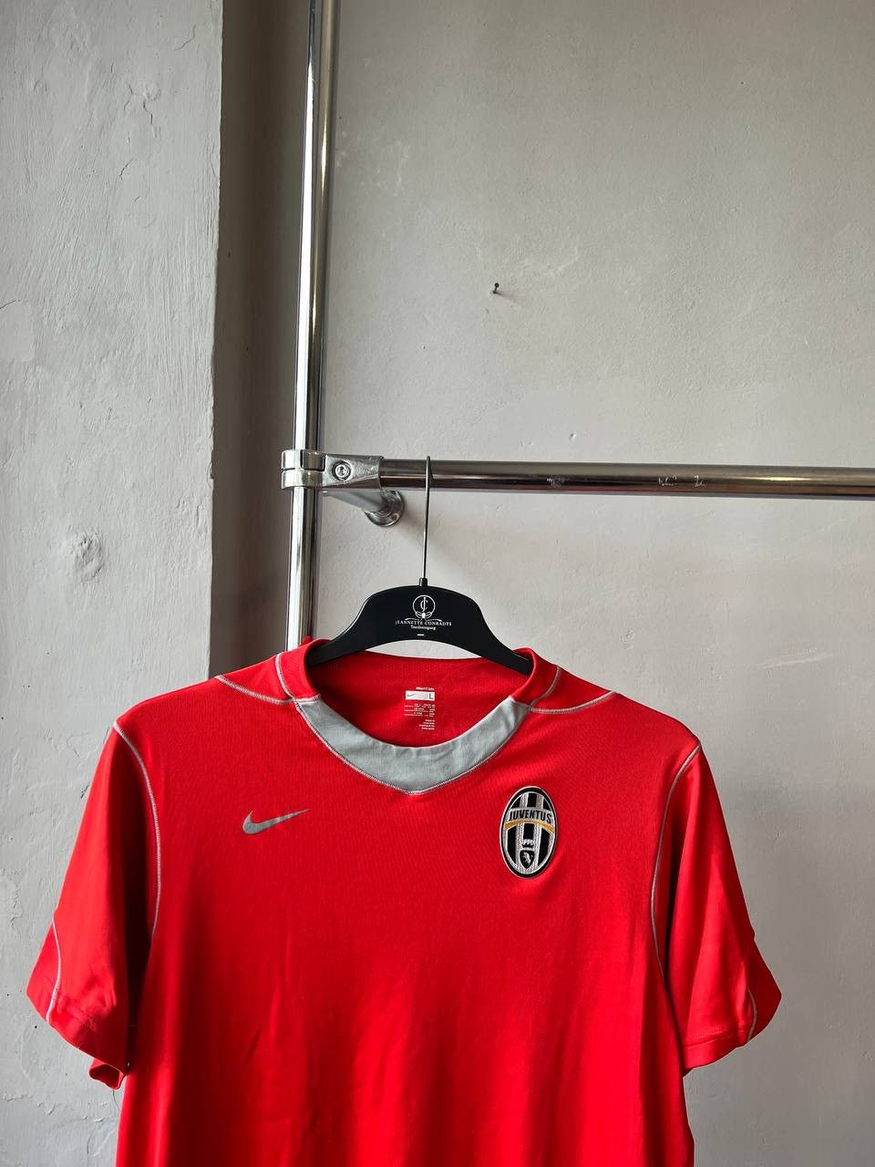 Nike 2007/08 JUVENTUS FC TRAINING NIKE SOCCER JERSEY SHIRT SZ L Size US L / EU 52-54 / 3 - 3 Thumbnail