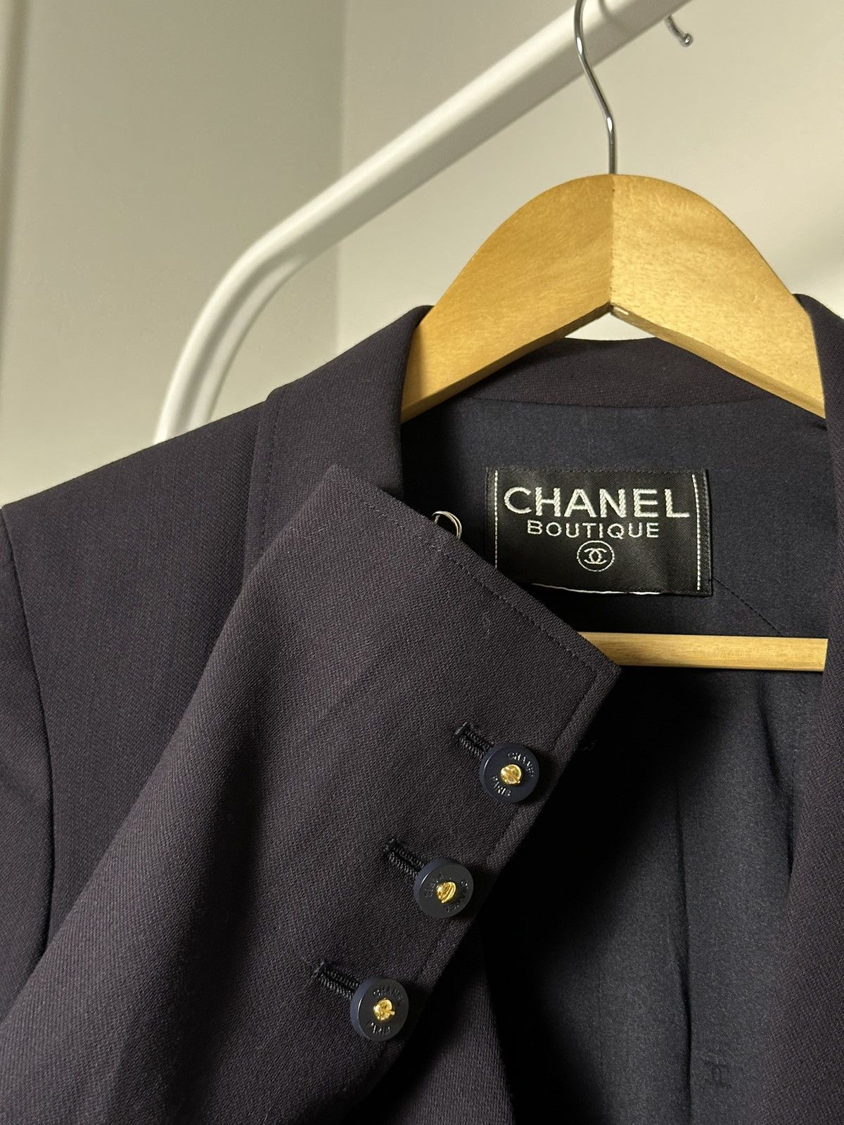 Chanel Chanel 1997 Runway Gripoix Logo Button Corset Suit Jacket Size M / US 6-8 / IT 42-44 - 8 Thumbnail