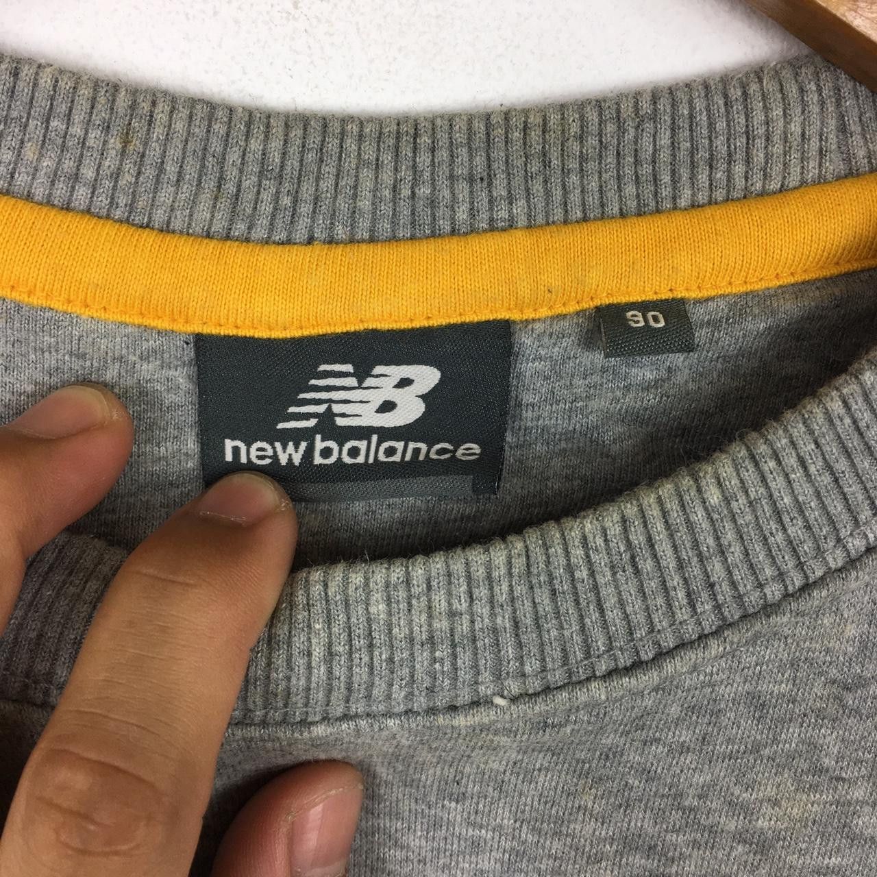 New Balance NEW BALANCE Sweatshirt Sweater Jumper Box Logo Crewneck Size US S / EU 44-46 / 1 - 4 Thumbnail