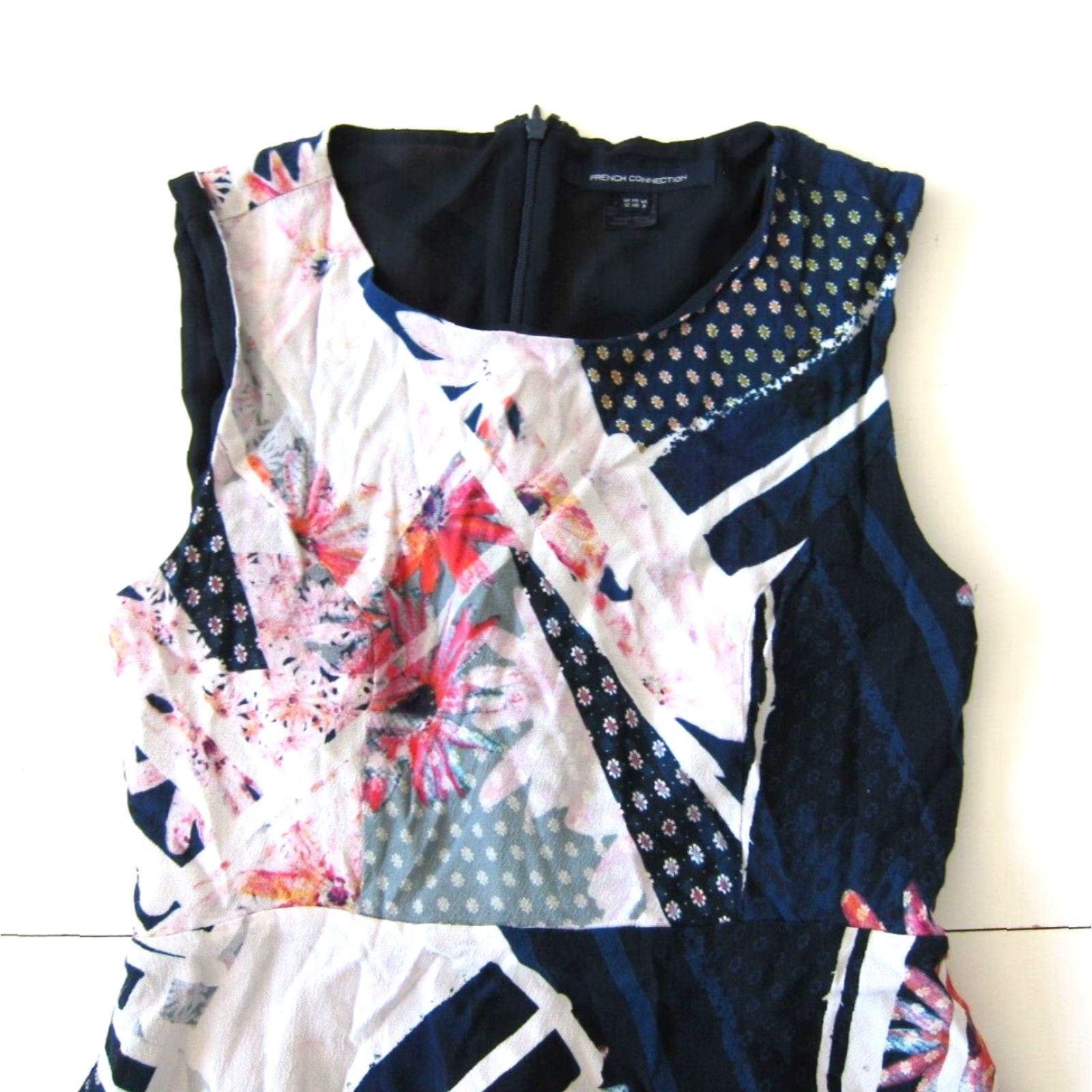 French Connection French Connection Shirt Women 8 Pink Floral Sun Dress Knee Length Lined Sundress Tank Dress 100% Rayon Sheath A-Line Style 8 Size M / US 6-8 / IT 42-44 - 3 Thumbnail