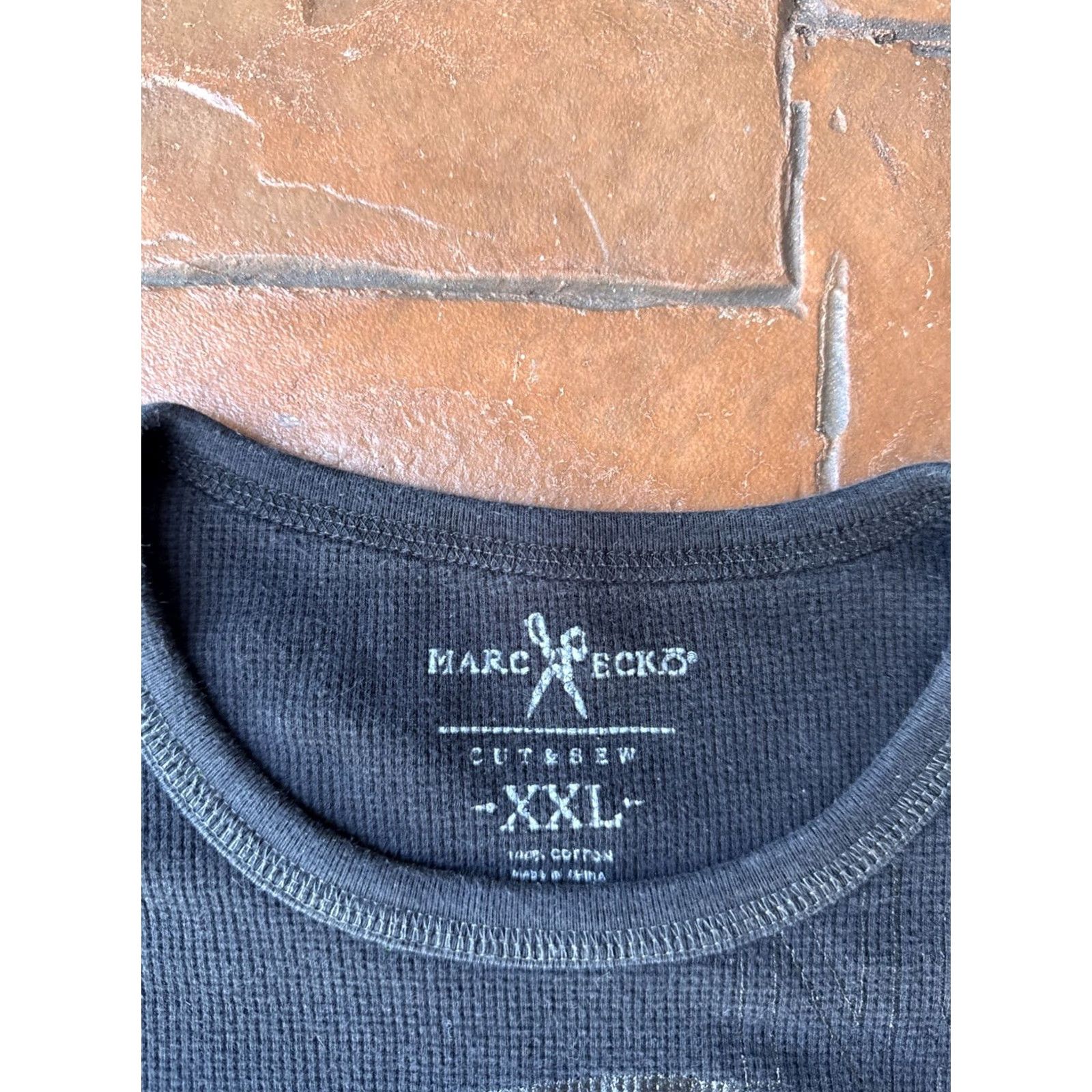 Marcs VINTAGE Marc Ecko Snake Thermal Long Sleeve Shirt 2XL Black Crew Neck Mens T-Shirt Graphic Print Grunge Punk Y2K 2000s Logo Affliction Japan Cyber Emo Size US L / EU 52-54 / 3 - 2 Thumbnail