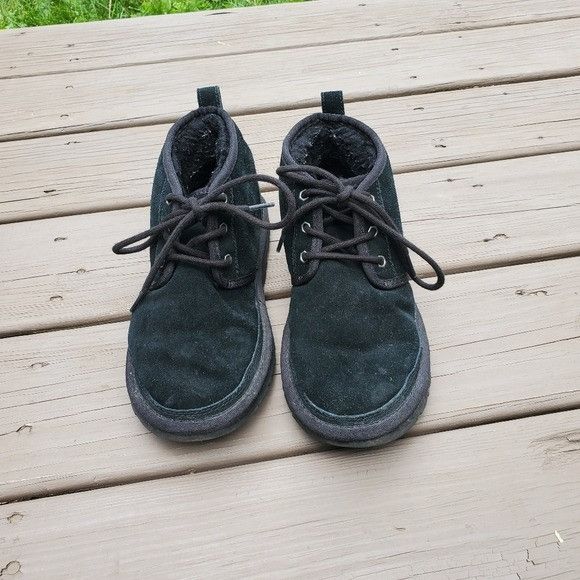 Ugg Ugg Neumel Black Suede Leather Shearling Lined Chukka Boots Size US 7 / IT 37 - 3 Thumbnail