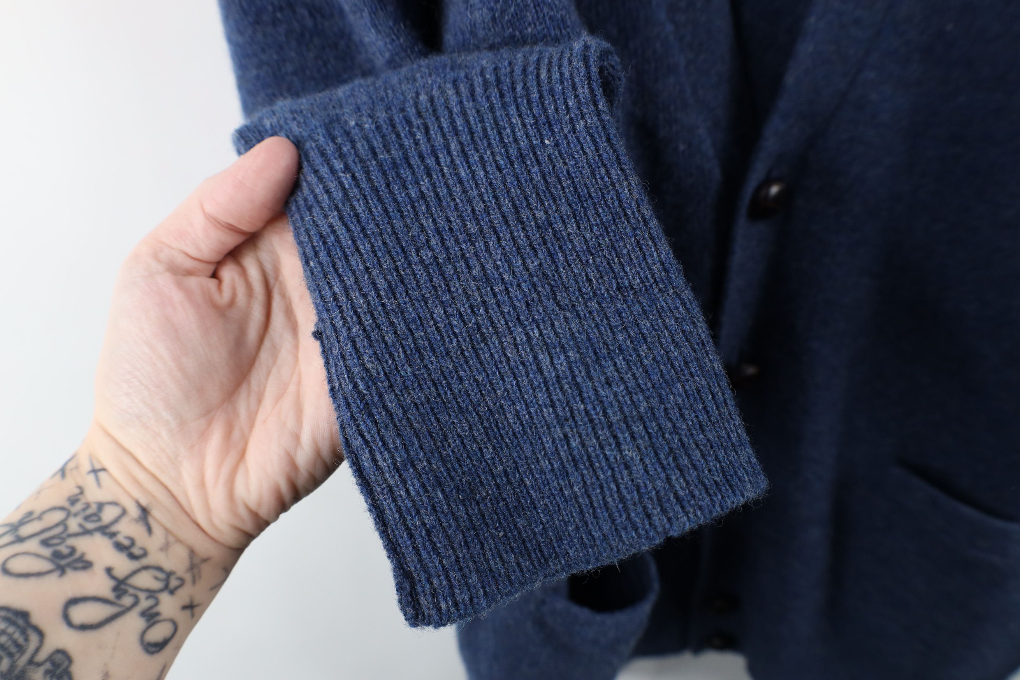Vintage Vintage 90s Streetwear Knit Button Cardigan Sweater Blue Size US XL / EU 56 / 4 - 7 Thumbnail