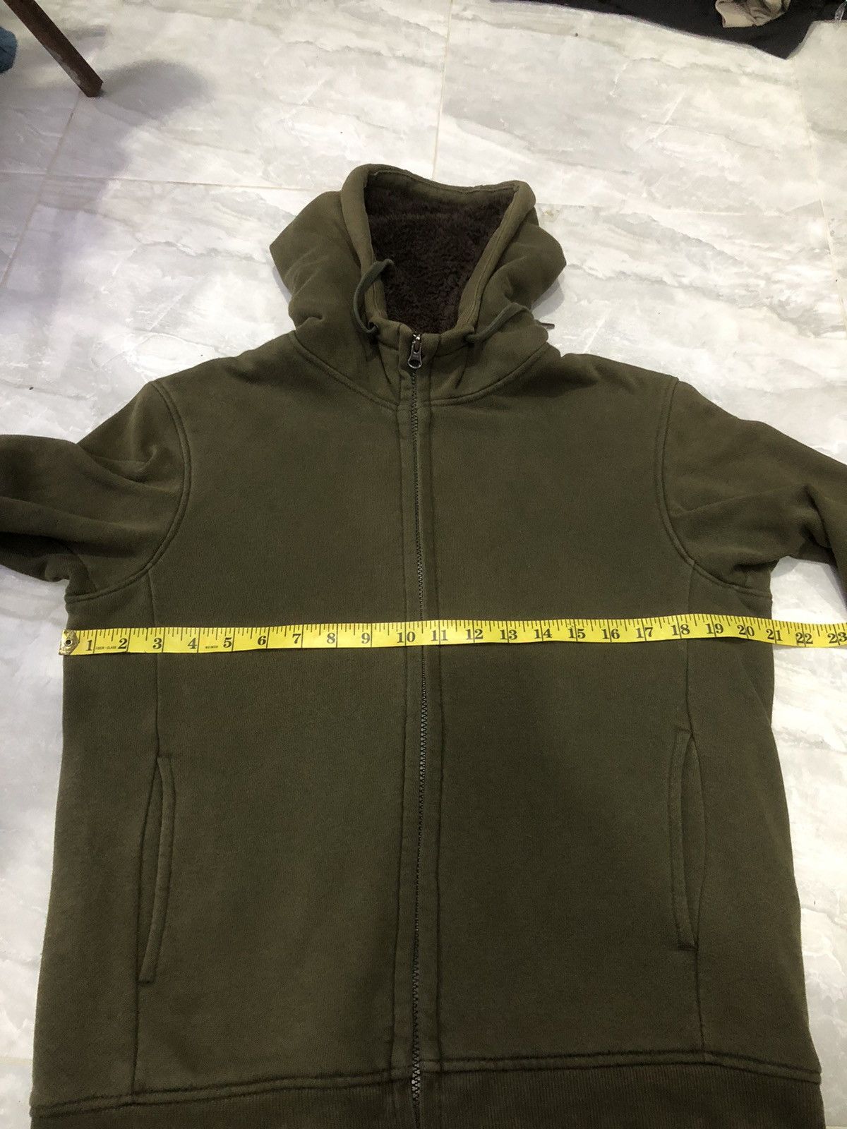 Japanese Brand × Uniqlo Uniqlo olive hoodie with sherpa lining Size US S / EU 44-46 / 1 - 14 Thumbnail