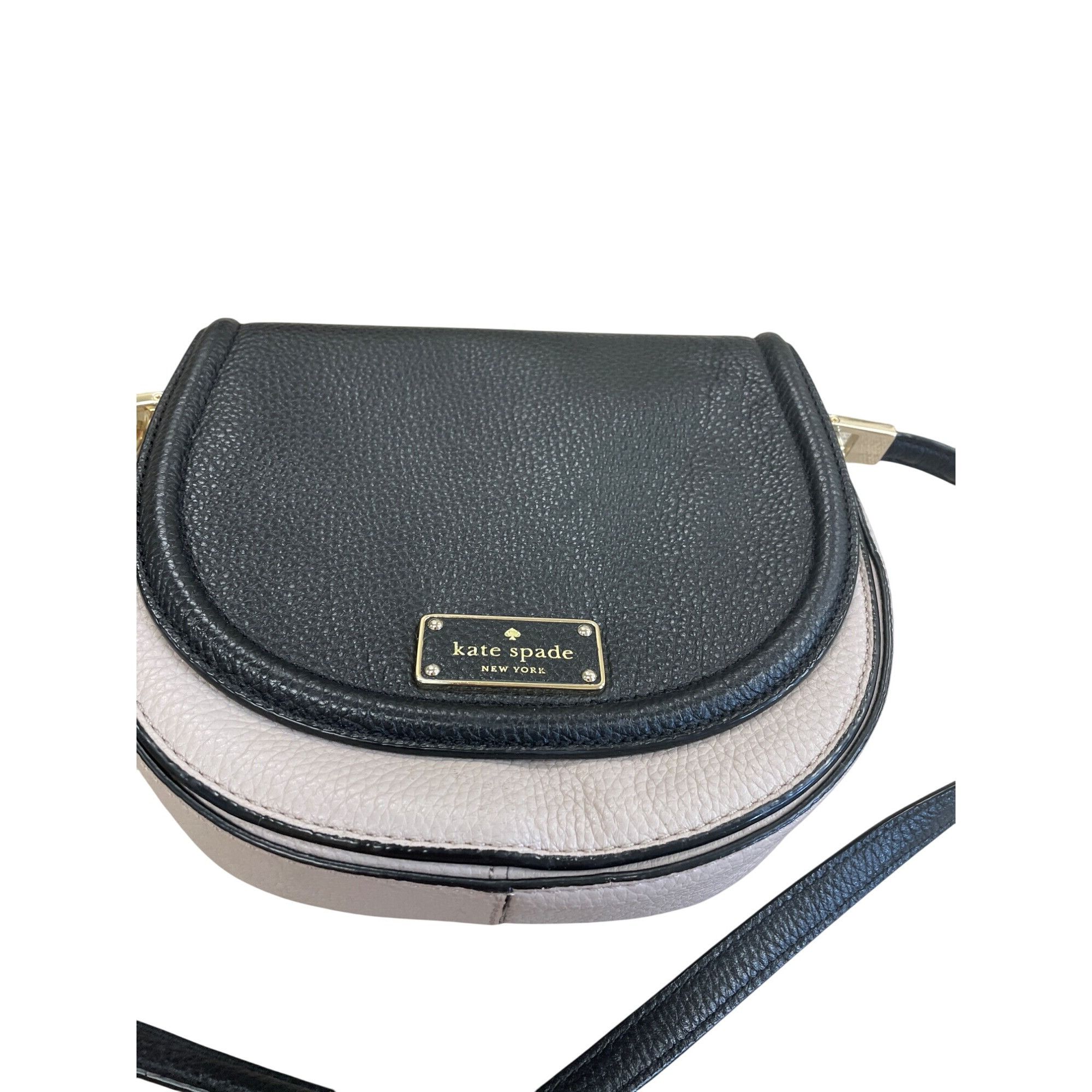 Kate Spade Kate Spade Womens Leather Black Gray charmed crossbody Handb Size ONE SIZE - 2 Thumbnail