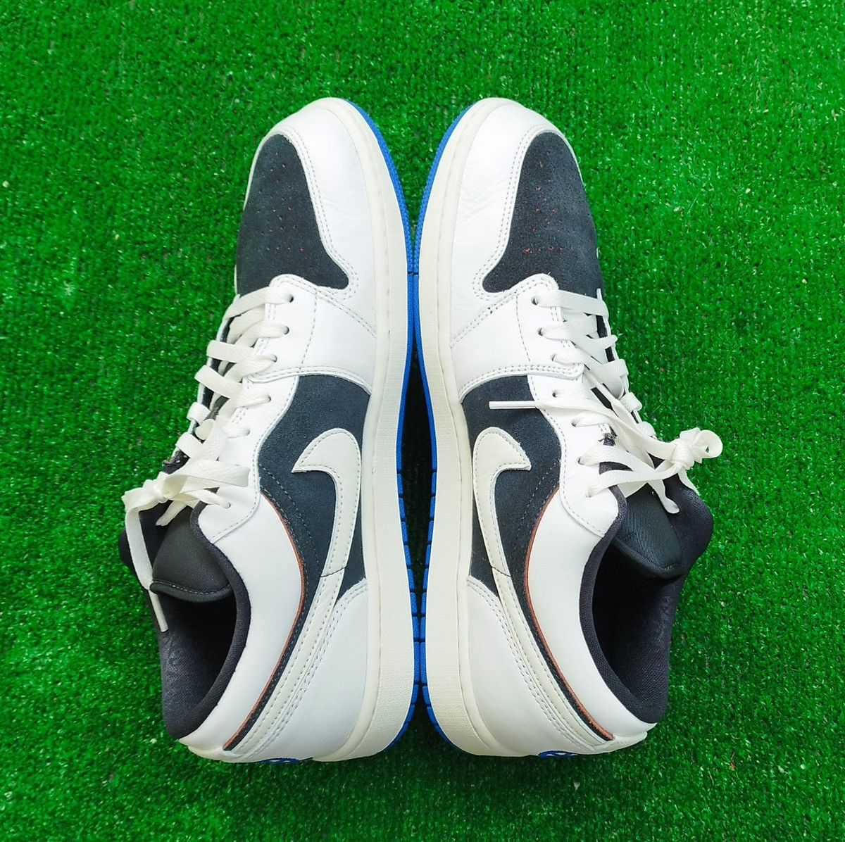Jordan Brand Shoes Buy Air Jordan 1 Low Quai 54 Size US 13 / EU 46 - 4 Thumbnail