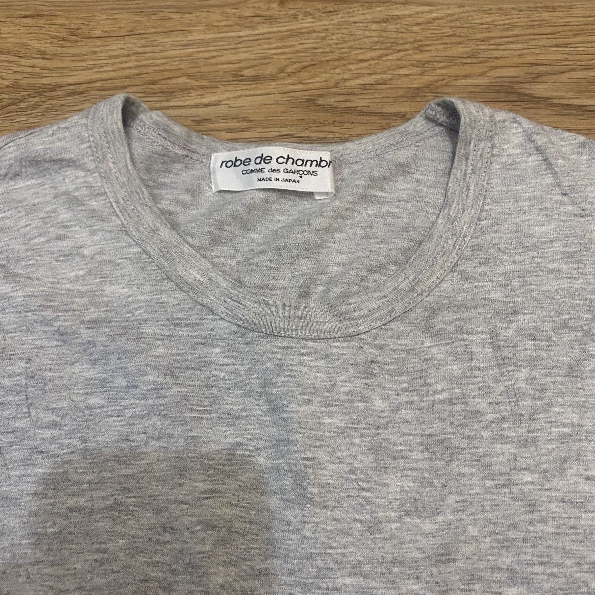 Comme des Garcons Comme Des Garcons Robe De Chambre Short Sleeve T-Shirt Size US S / EU 44-46 / 1 - 6 Thumbnail