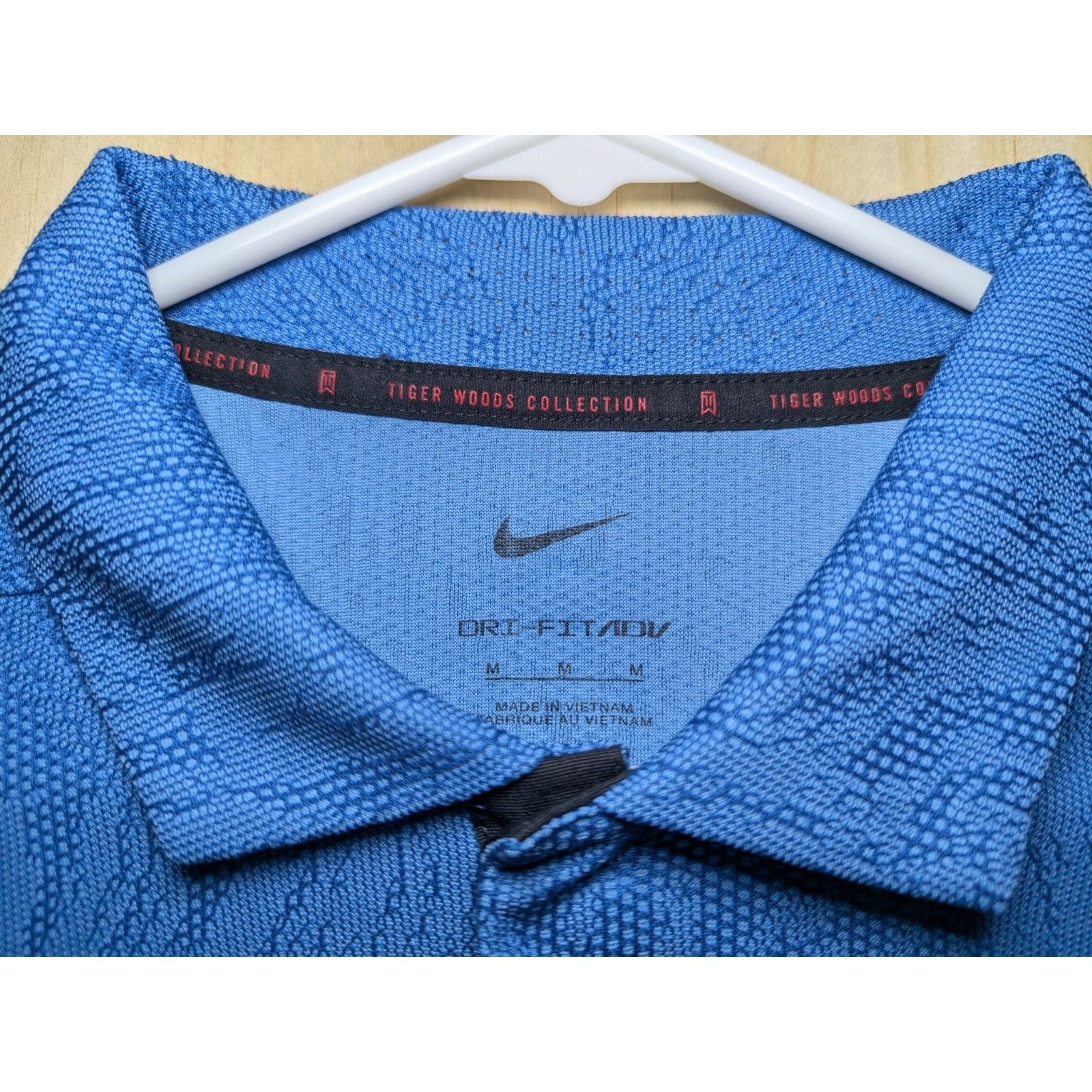 Nike Nike Men's Medium Tiger Woods Collection ADV Fiesta Bowl Size US M / EU 48-50 / 2 - 4 Thumbnail