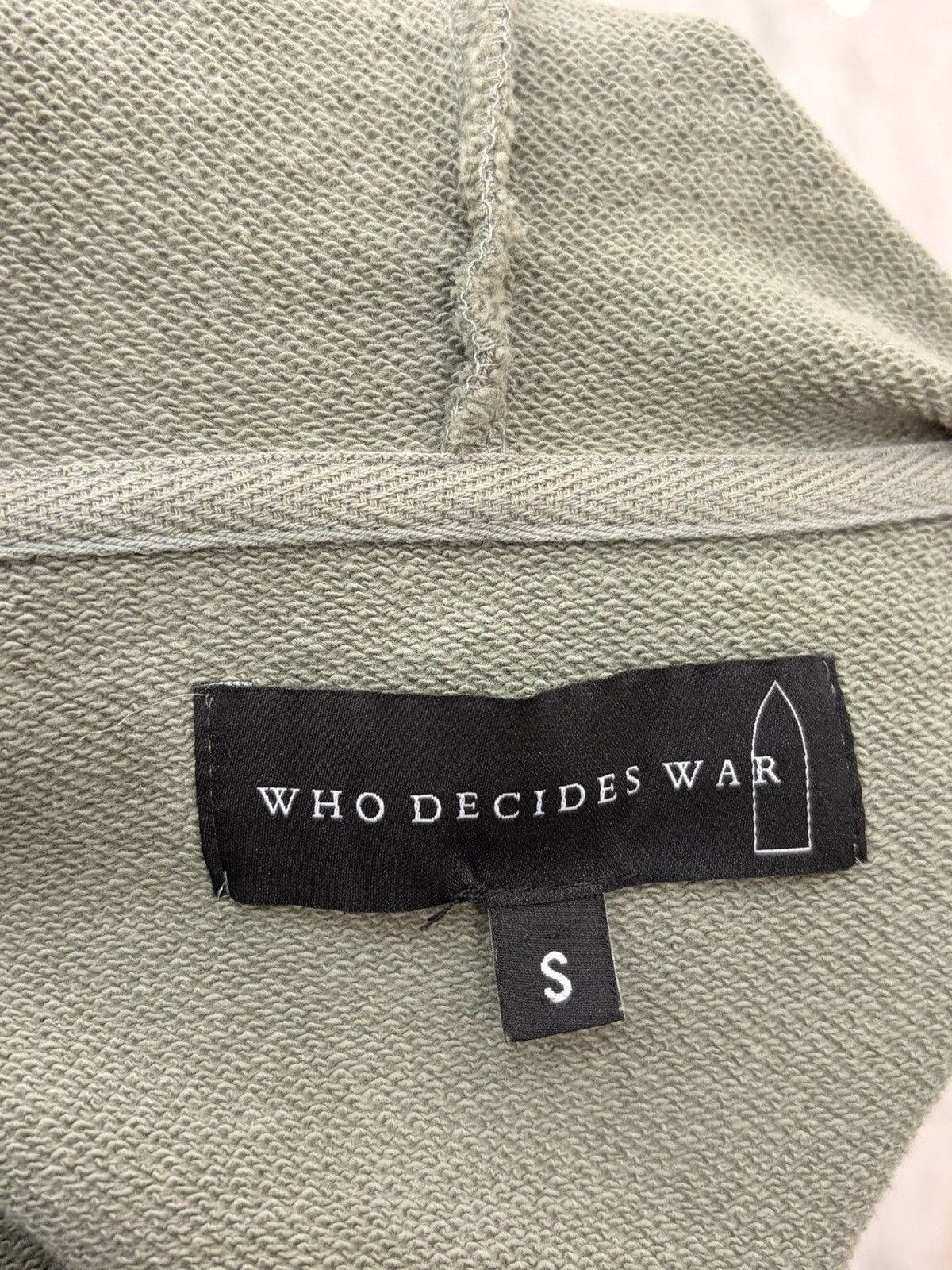 Who Decides War Who Decides War Garden Glass Hoodie Size US S / EU 44-46 / 1 - 7 Thumbnail