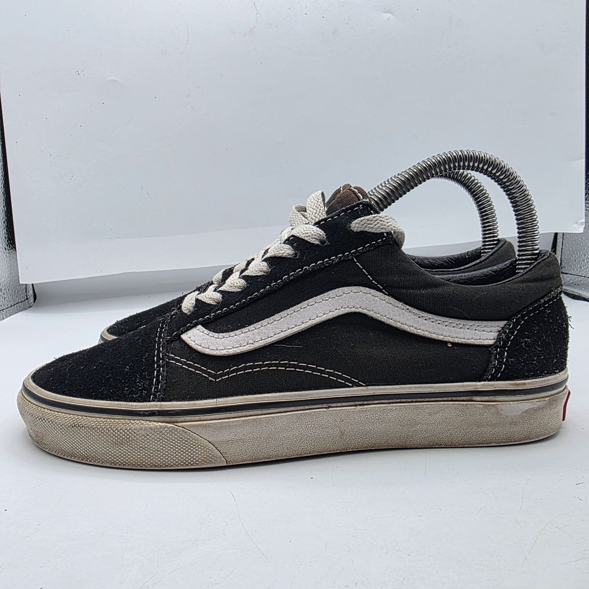 Vans Vans Old Skool Black White Mens Size 5 Lace Up Skateboarding Size US 5 / EU 37 - 13 Thumbnail