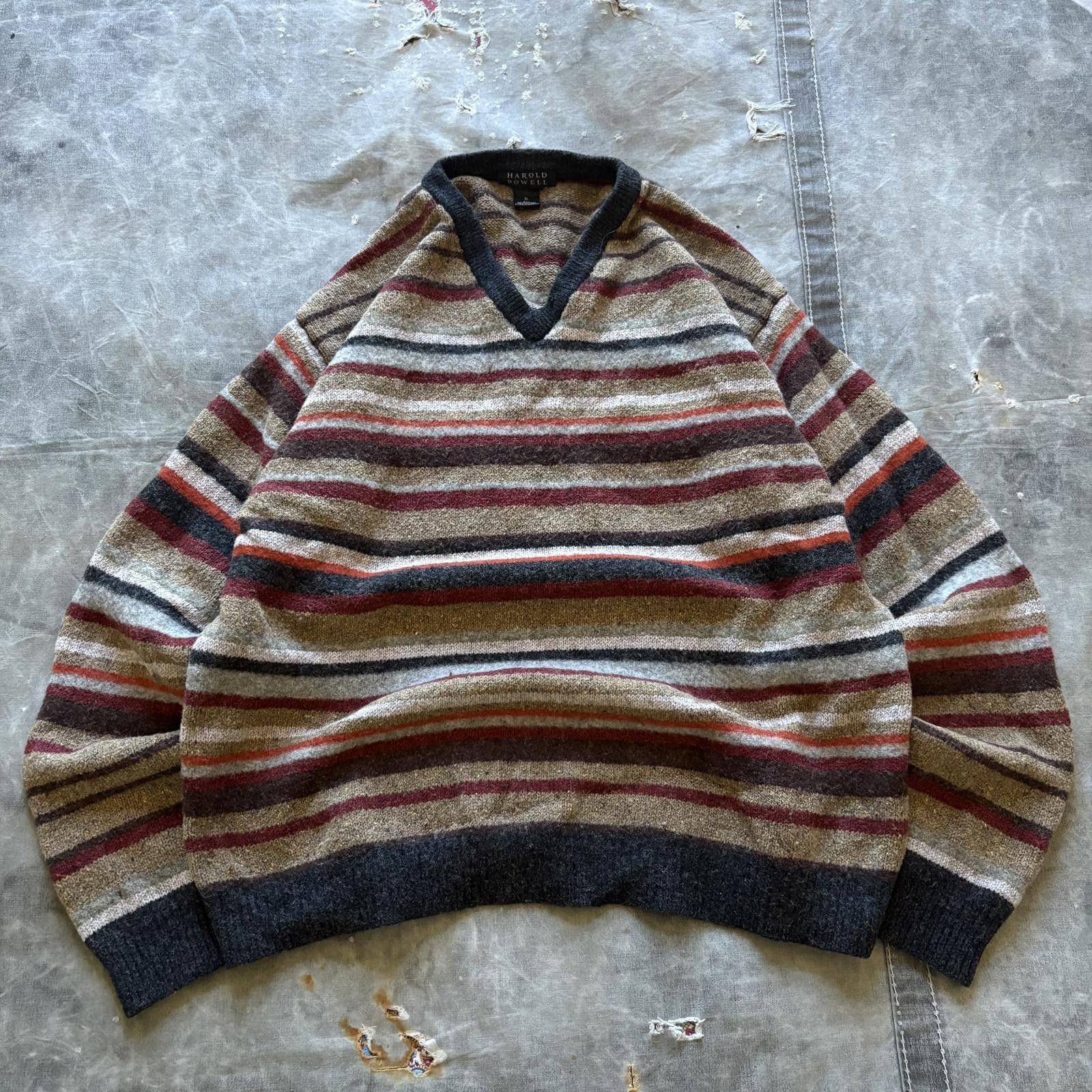 Vintage Vintage 90s Lambswool Knit Striped Unique V-Neck Sweater Size US M / EU 48-50 / 2 - 1 Thumbnail