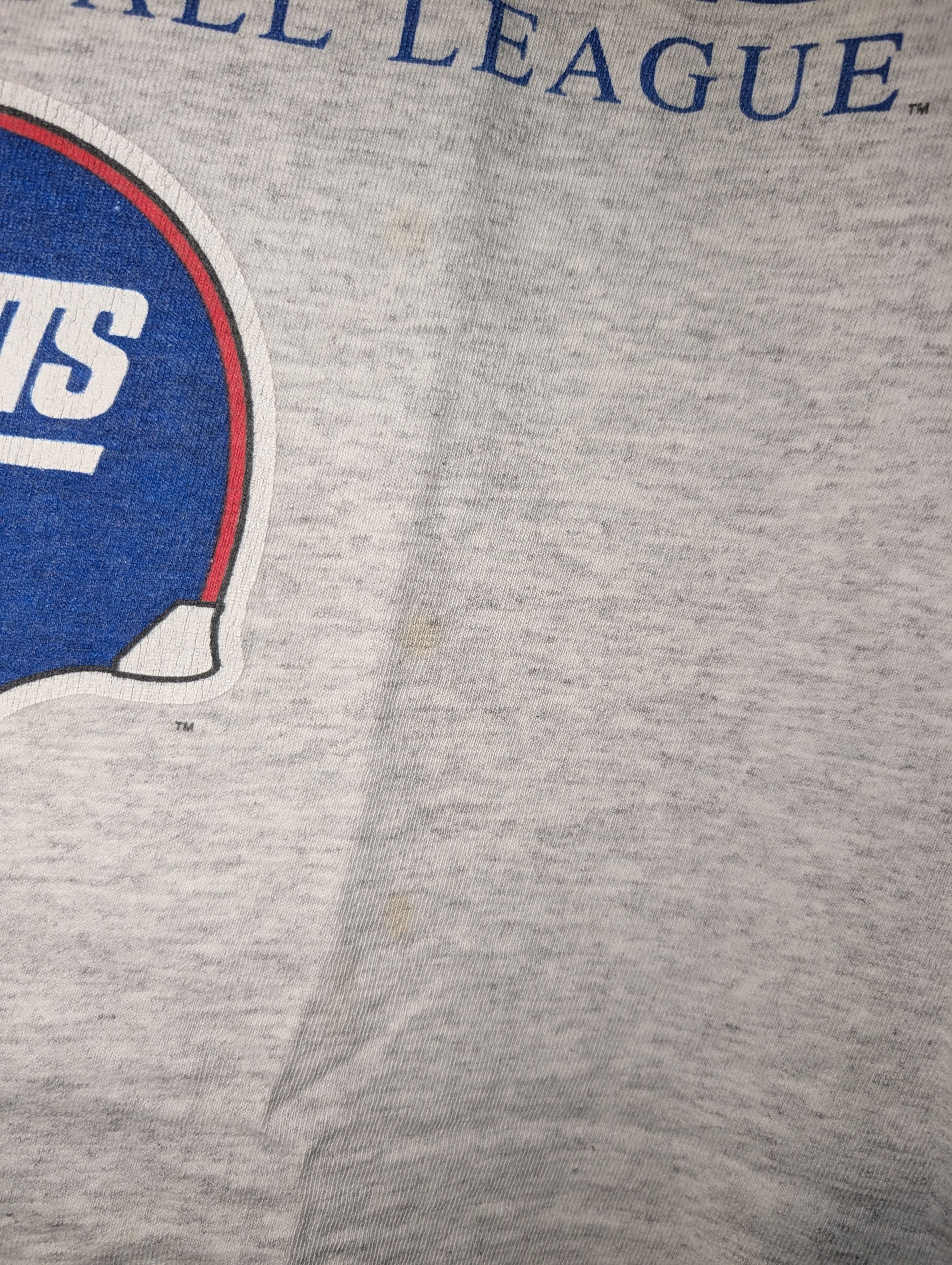 NFL Vintage 90s New York Giants NFL Helmet T-Shirt Grey Hanes Size US L / EU 52-54 / 3 - 10 Thumbnail