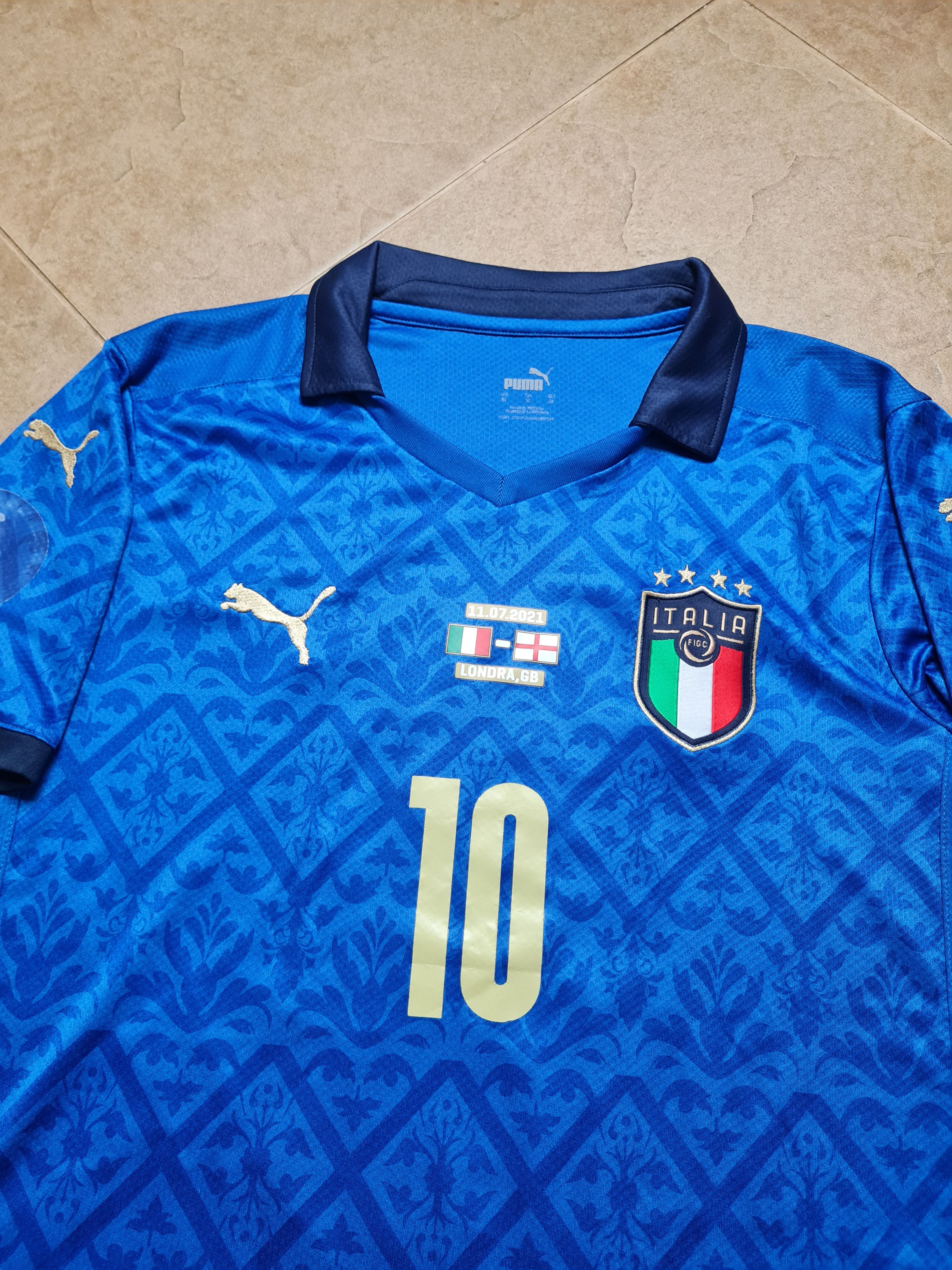Puma Puma Lorenzo Insigne Italy Euro 2020 #10 Football Shirt Size US M / EU 48-50 / 2 - 3 Thumbnail