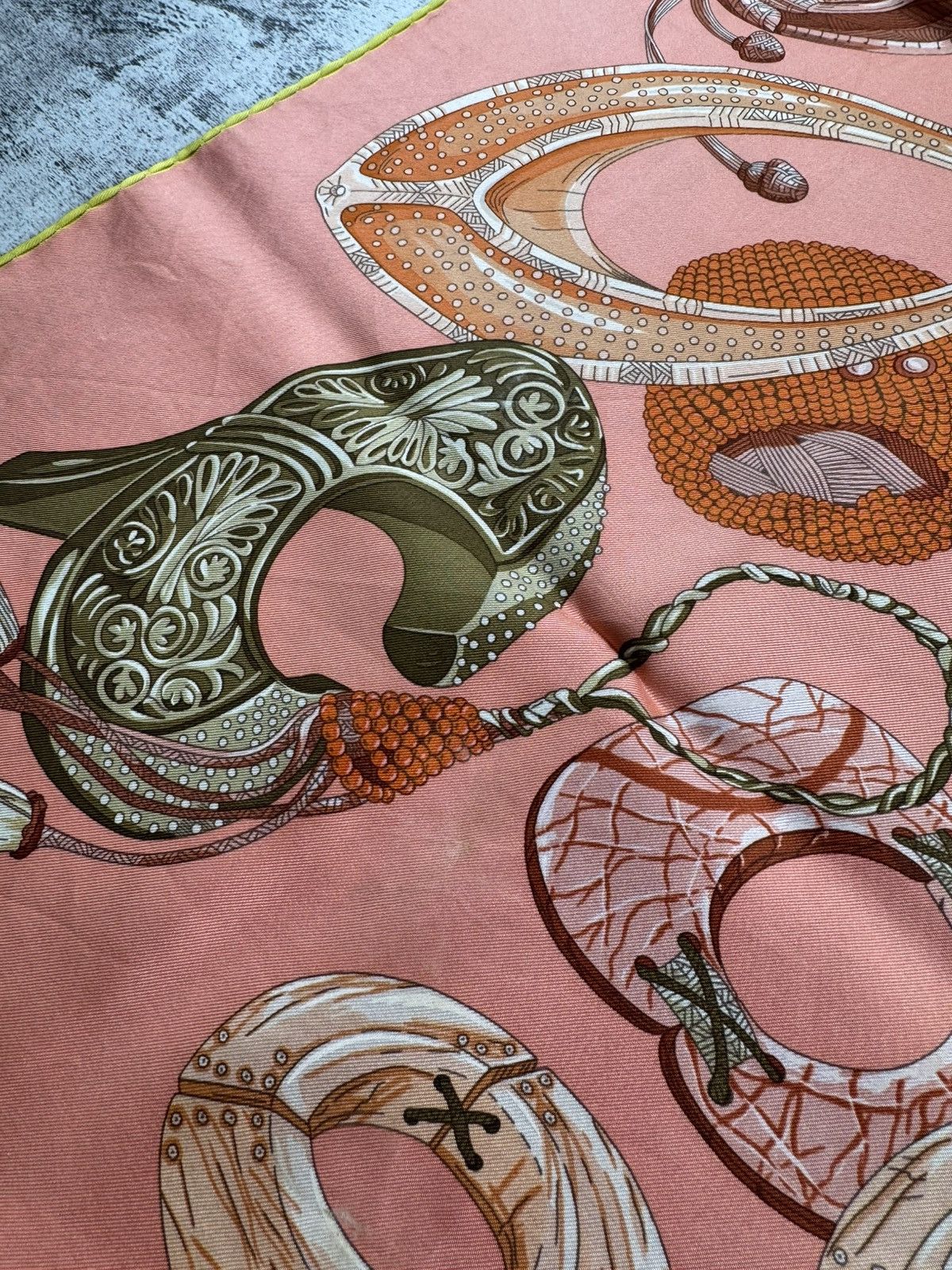 Hermes HERMES Paris Bracelets De Lumiere 100% Silk Scarf RARE Scarv Size ONE SIZE - 18 Thumbnail