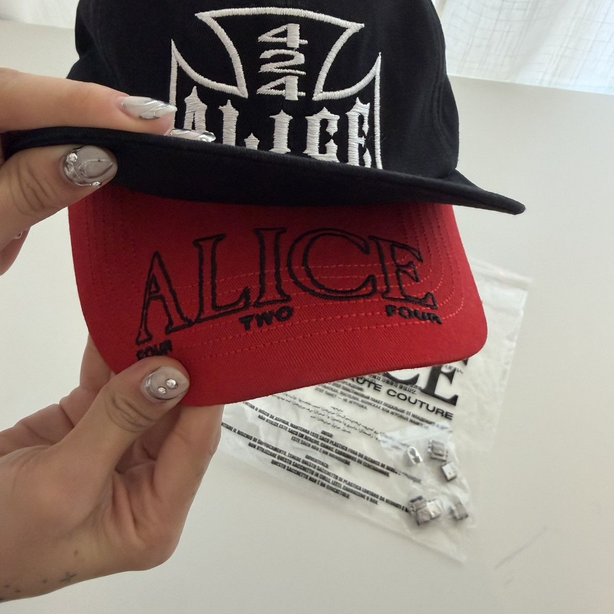 424 424 x ALICE HOLLYWOOD HAT DOUBLE PANEL Size ONE SIZE - 2 Thumbnail