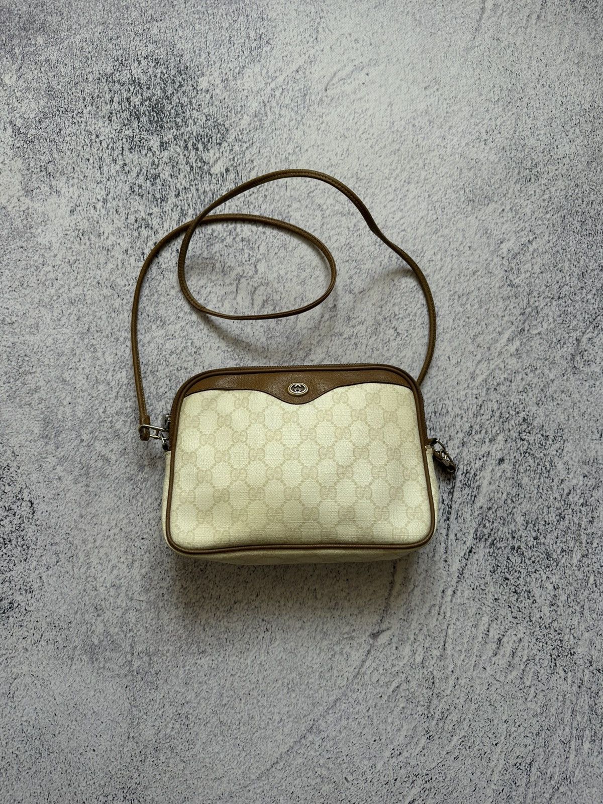 Gucci 80’s GUCCI GG Supreme Coated Canvas Zip Crossbody Bag Size ONE SIZE - 3 Thumbnail