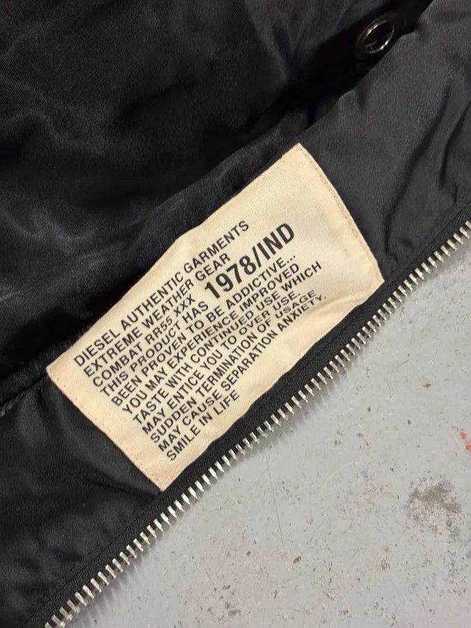 Diesel 2010s Diesel Black Nylon Eyelet Studded Bomber Jacket Size US S / EU 44-46 / 1 - 9 Thumbnail