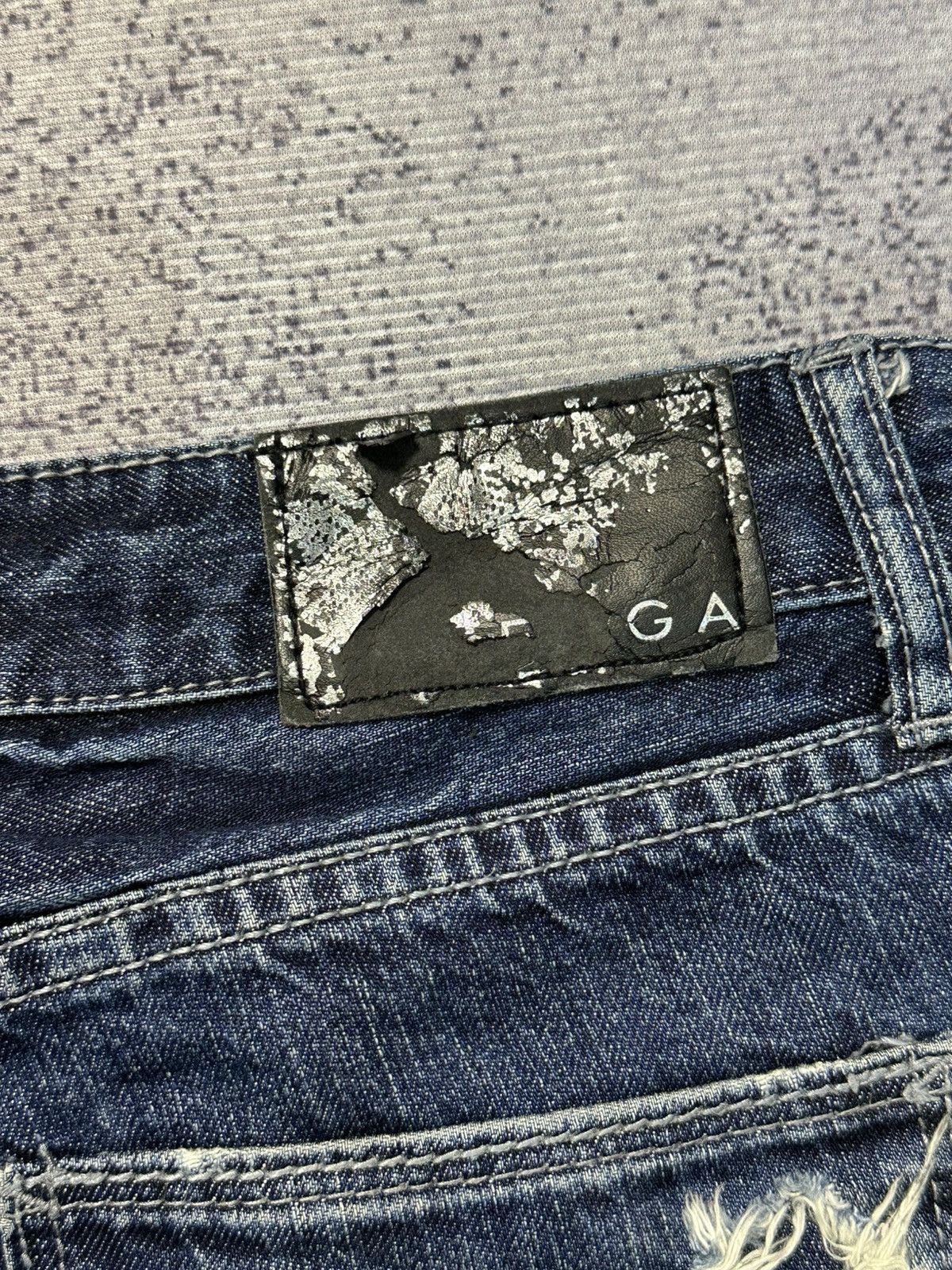 GOSTAR DE FUGA 2000s FUGA Flare Stone Washed Distressed Denim Jeans Size US 31 - 15 Thumbnail
