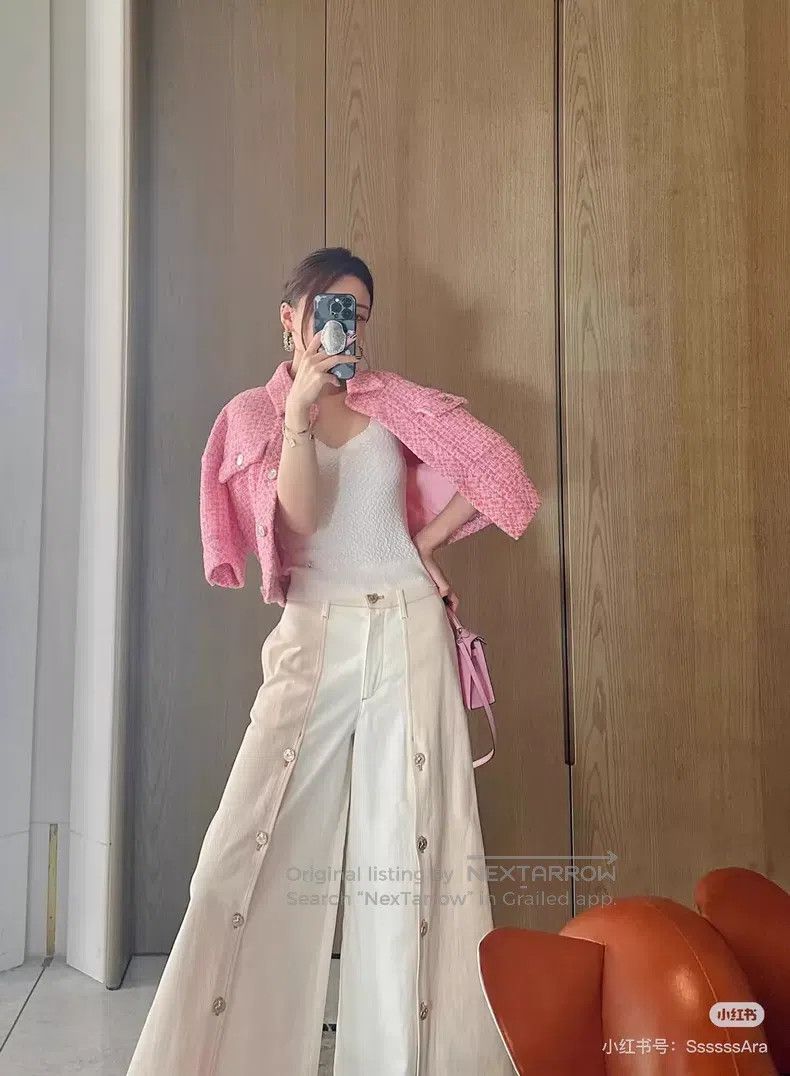 Chanel Chanel White light pink slit high-waisted denim wide-leg p Size 42" / US 20 - 9 Thumbnail