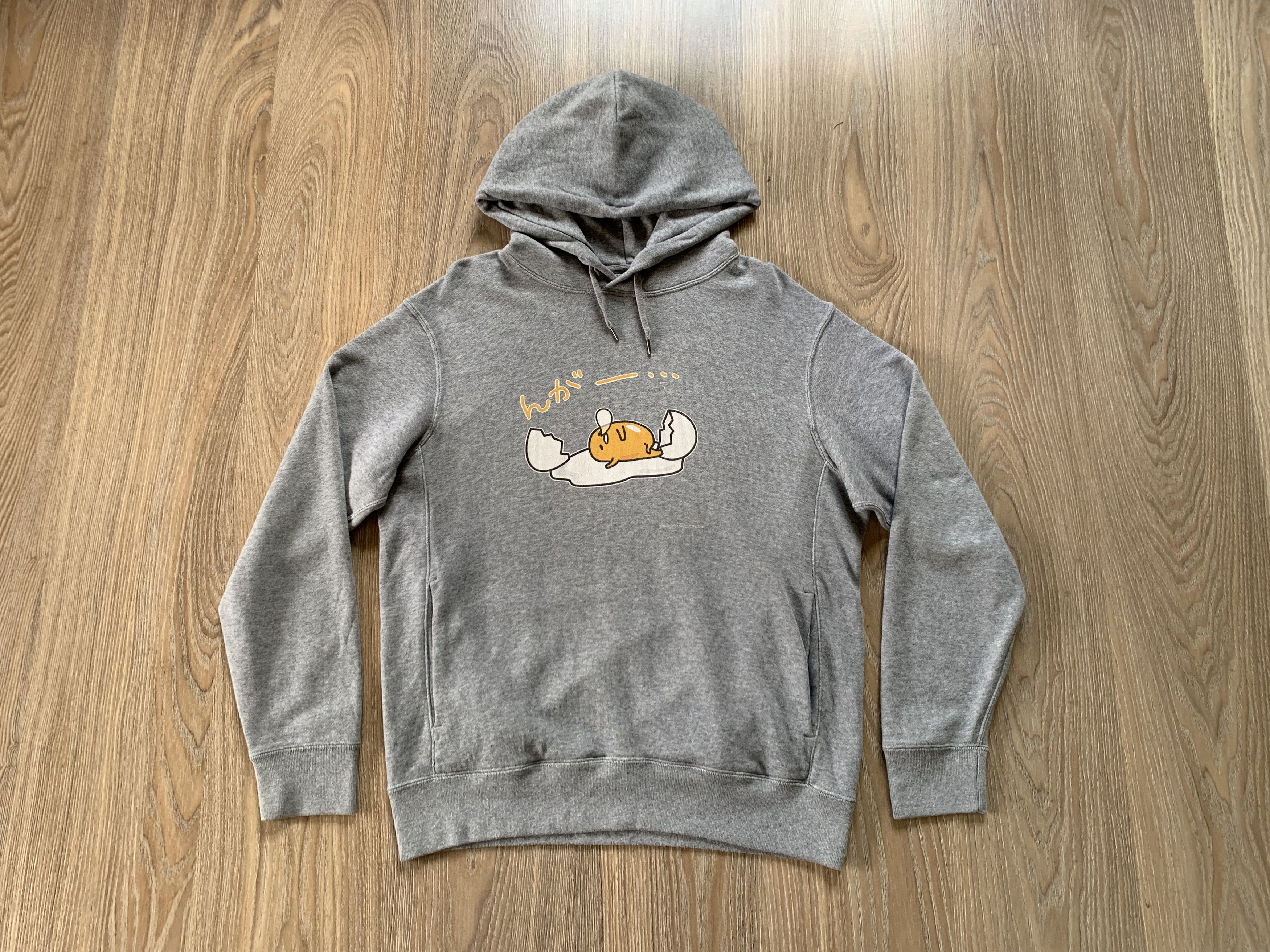 Japanese Brand × Uniqlo Uniqlo Sanrio Printed Gray Hoodie Size US M / EU 48-50 / 2 - 2 Thumbnail