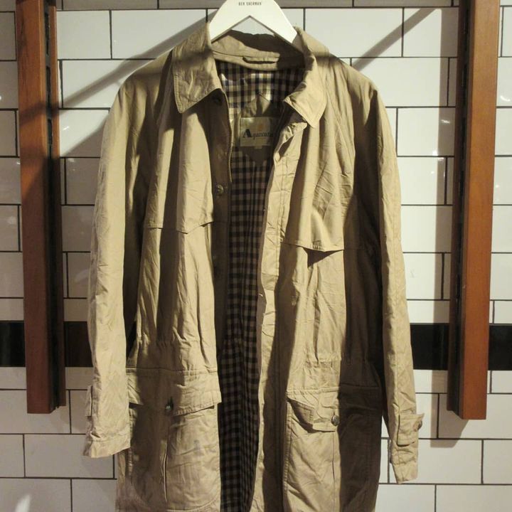 Aquascutum × Vintage Aquascutum Of London Trenchcoat Aquascutum men's beige Size US L / EU 52-54 / 3 - 7 Thumbnail