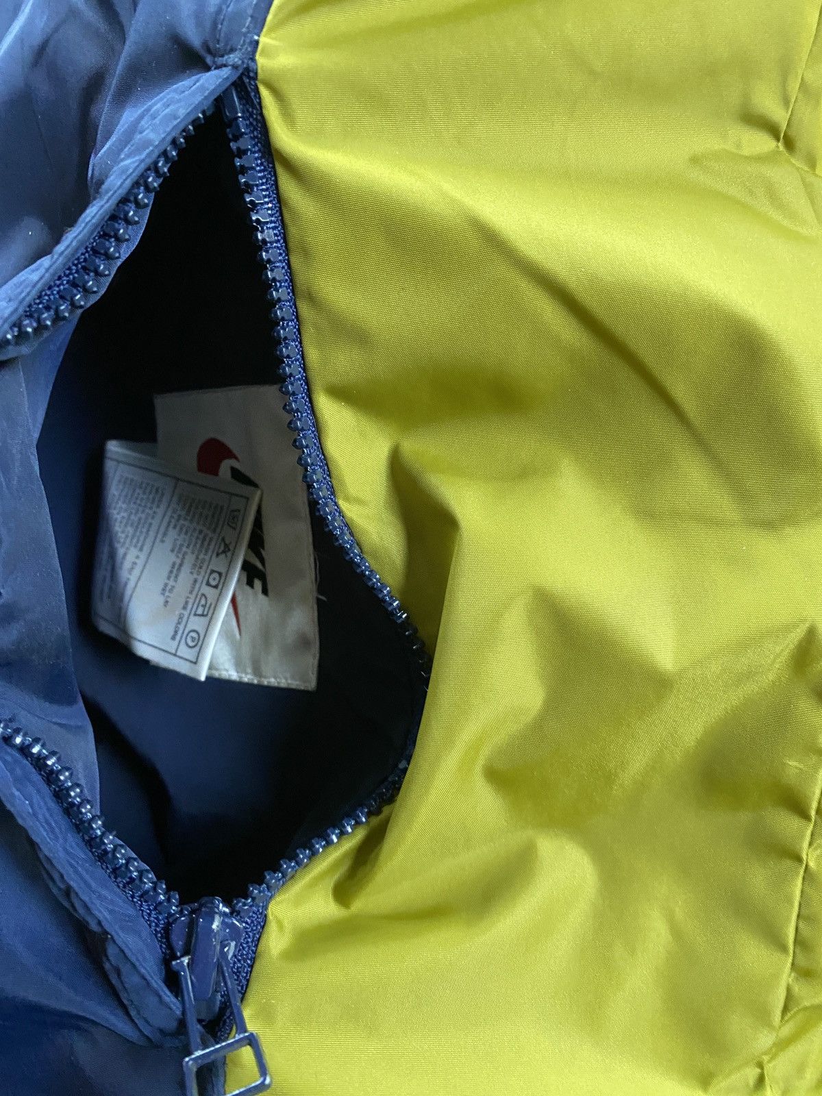 Nike × Vintage Vintage 90’s Nike Air Mini Swoosh Reversible Full Zip Jacket Size US L / EU 52-54 / 3 - 18 Thumbnail
