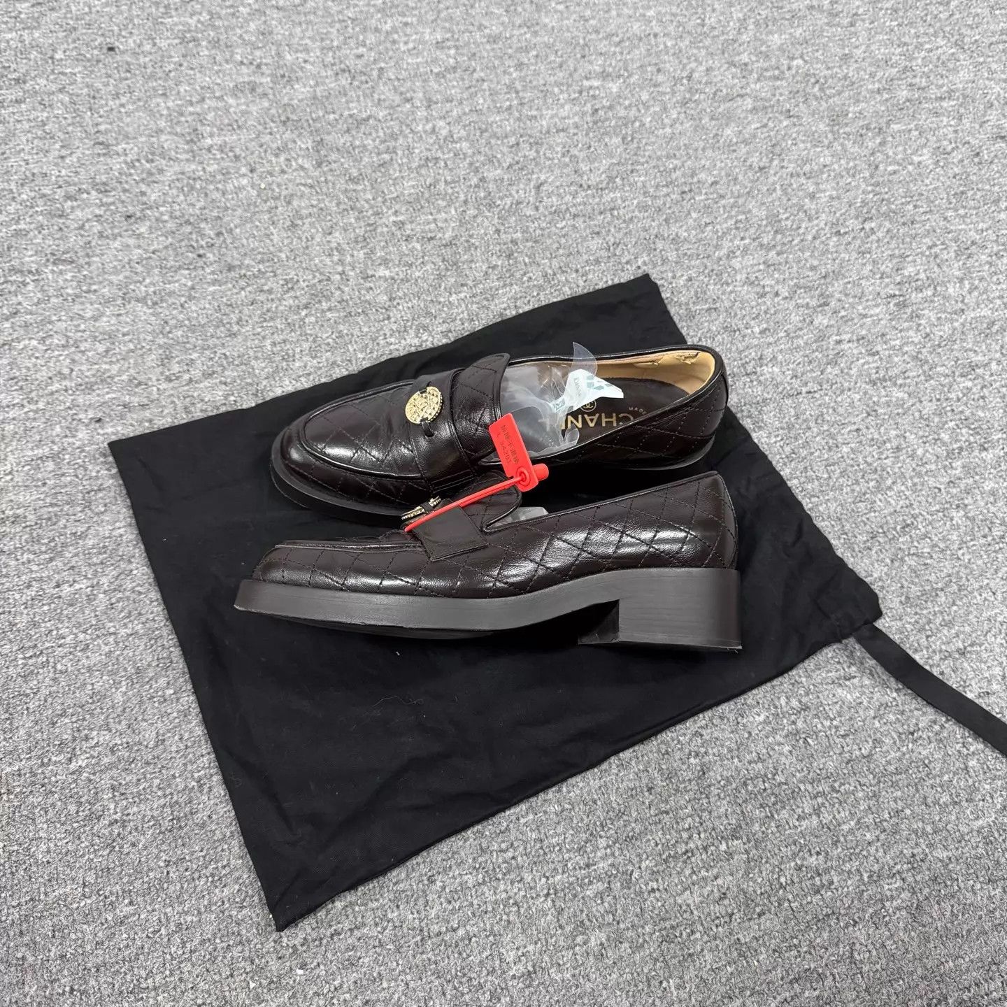 Chanel Chanel Dark Brown Quilted CC Gold Logo Loafer 37 98New Size US 6.5 / IT 36.5 - 1 Thumbnail
