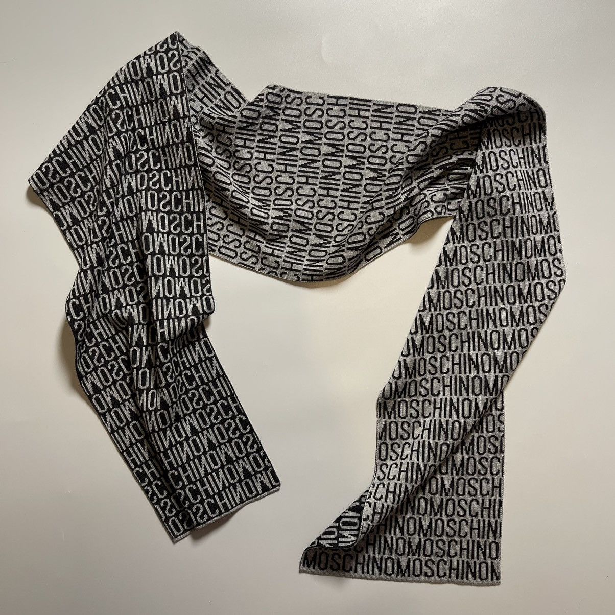 Moschino × Vintage Classic Wool scarf by Moschino Size ONE SIZE - 4 Thumbnail