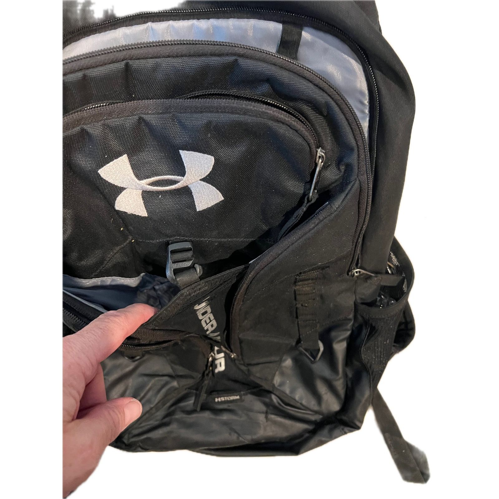 Under Armour Under Armour Black Silver Tamanho Backpack Size ONE SIZE - 2 Thumbnail