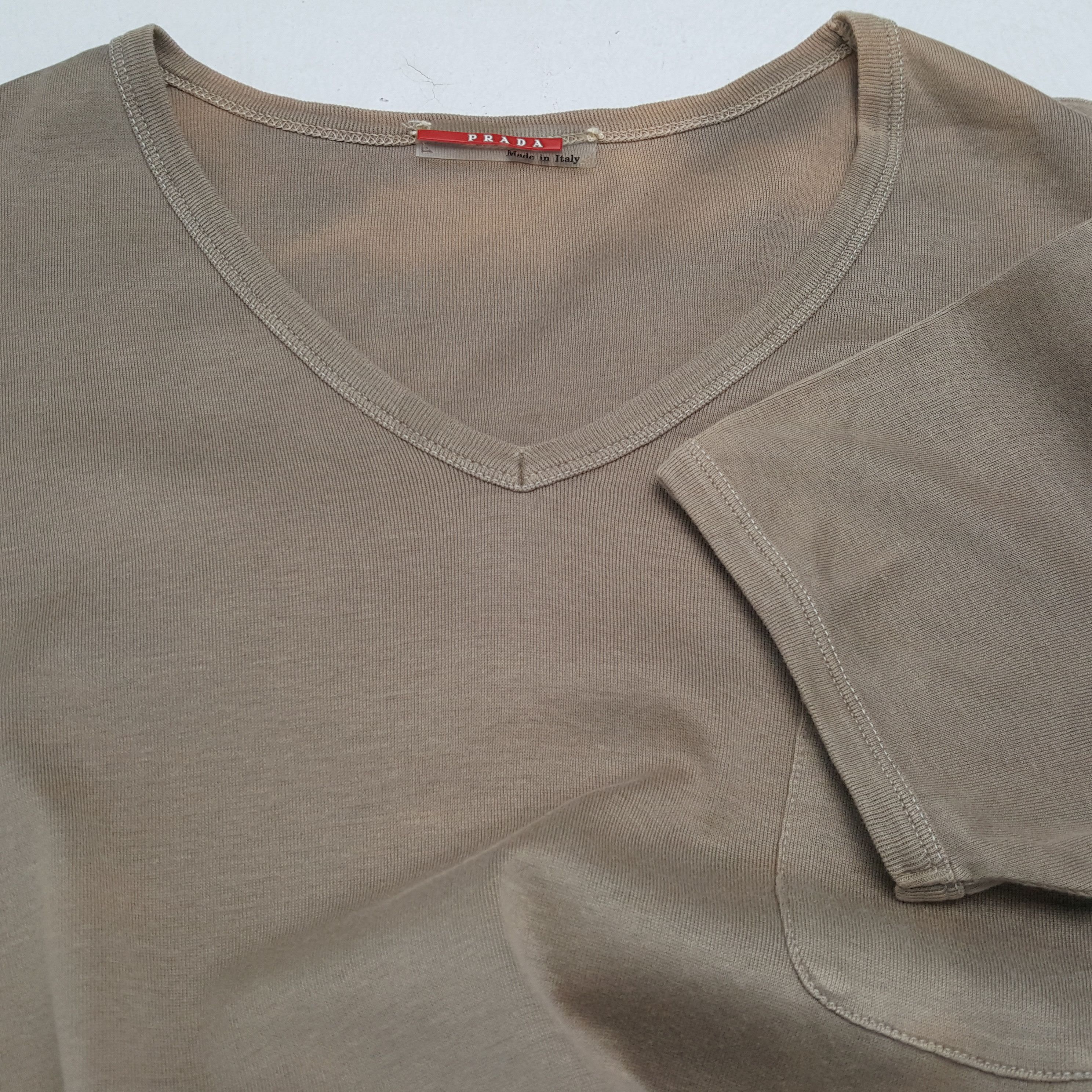 Prada × Vintage PRADA Italian Brand Pocket Design Tshirt Size S / US 4 / IT 40 - 6 Thumbnail