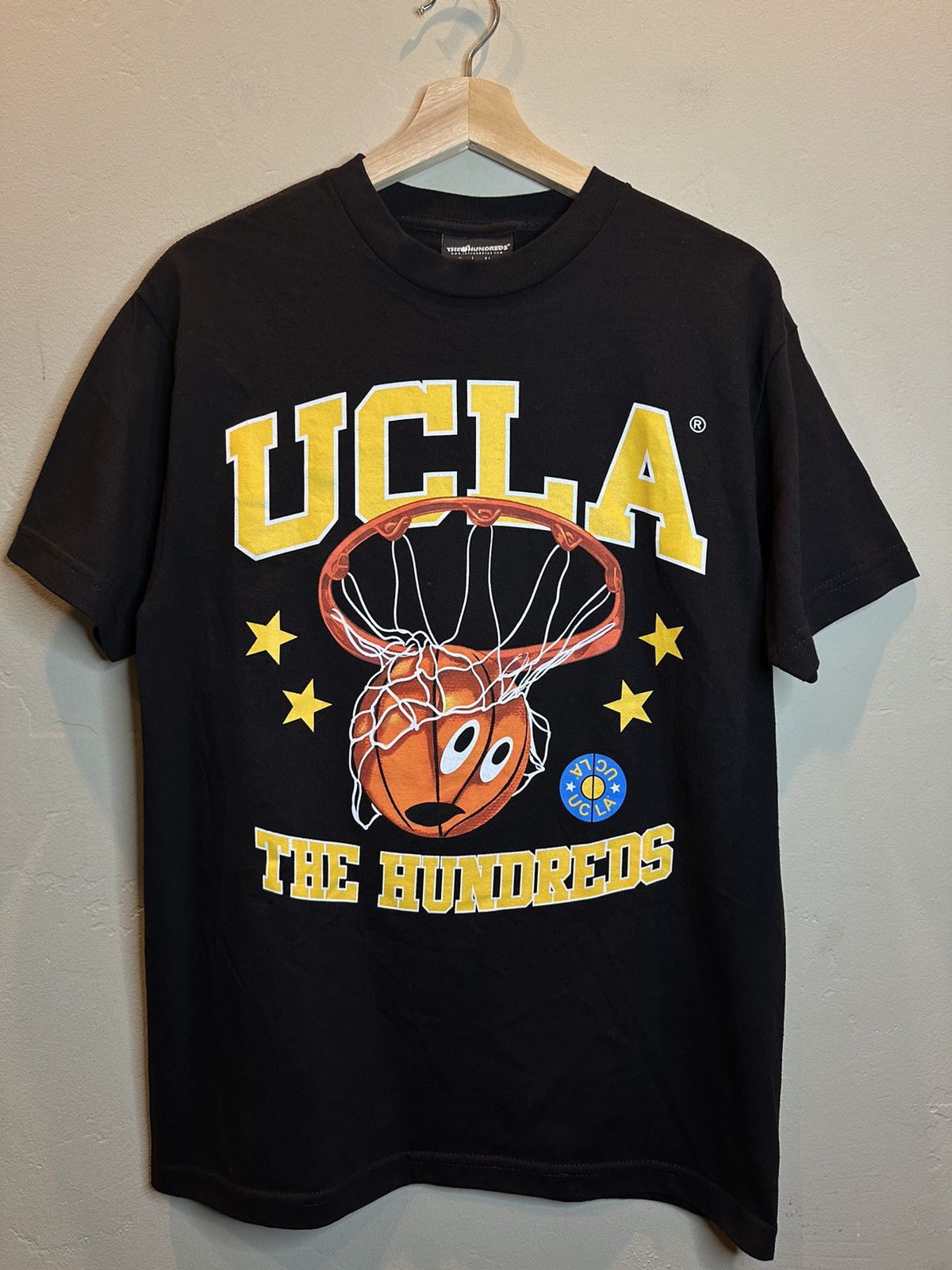 image of The Hundreds X Ucla Basketball Dunk Art T-Shirt - M in Black, Men's (Size Medium)