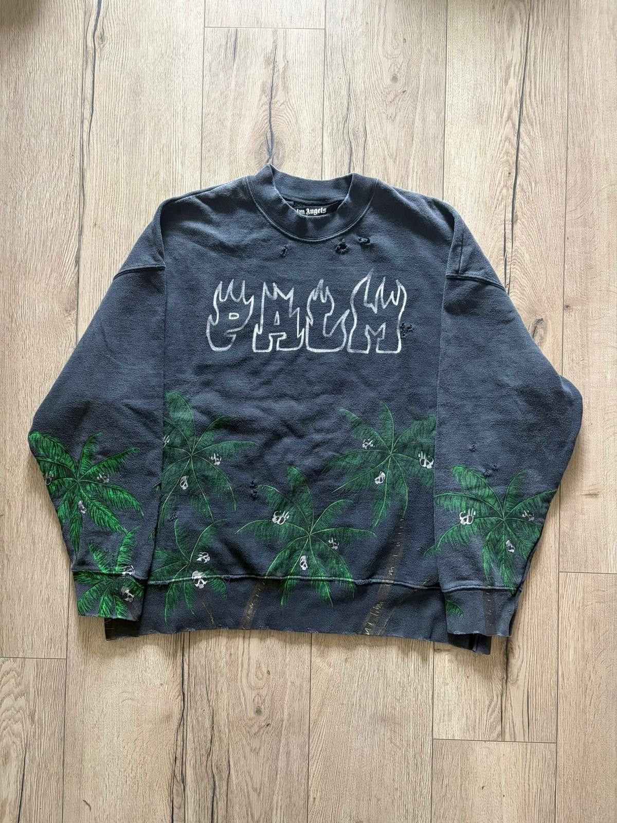 Palm Angels Palm Angels Distressed Flame Palm Tree Crewneck Grey XL Size US XL / EU 56 / 4 - 6 Thumbnail