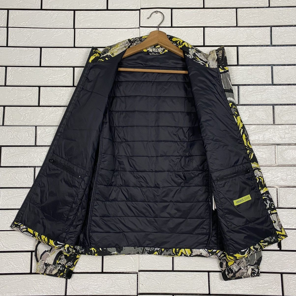 Versace 🔥VINTAGE ZIPPER LIGHT PUFFER JACKET VERSACE JEANS Size US M / EU 48-50 / 2 - 13 Thumbnail