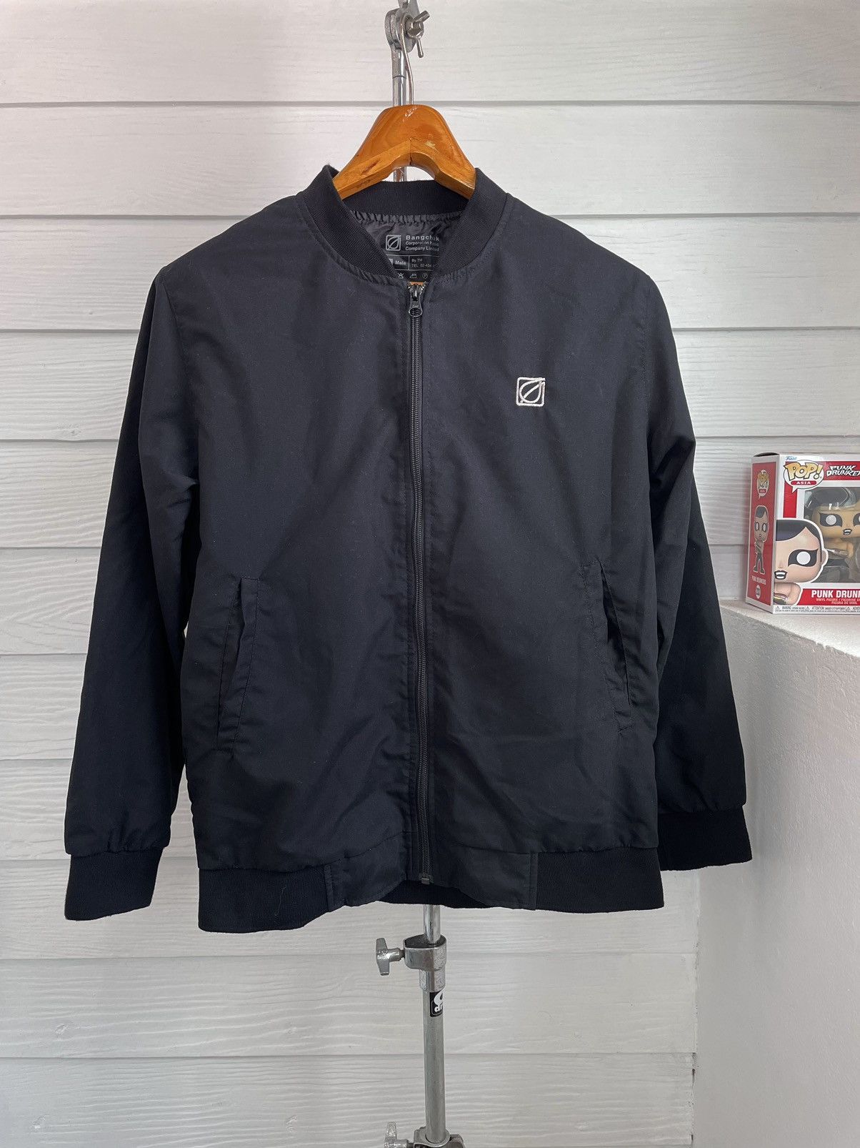 Vintage BANGCHAK LEADER IN ENERGY TRANSITION JACKET Size US M / EU 48-50 / 2 - 1 Thumbnail