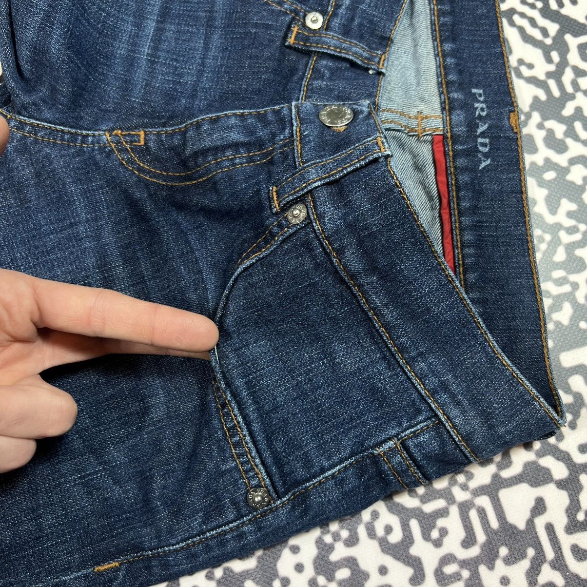 Prada Vintage Y2K Prada Logo Luxury Casual Jeans Size 26" / US 2 / IT 38 - 14 Thumbnail