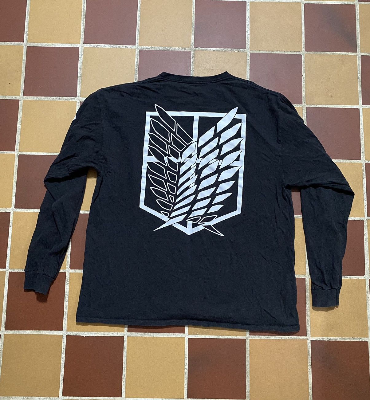 Vintage Rare Attack On Titan Long Sleeve Size US XL / EU 56 / 4 - 7 Thumbnail