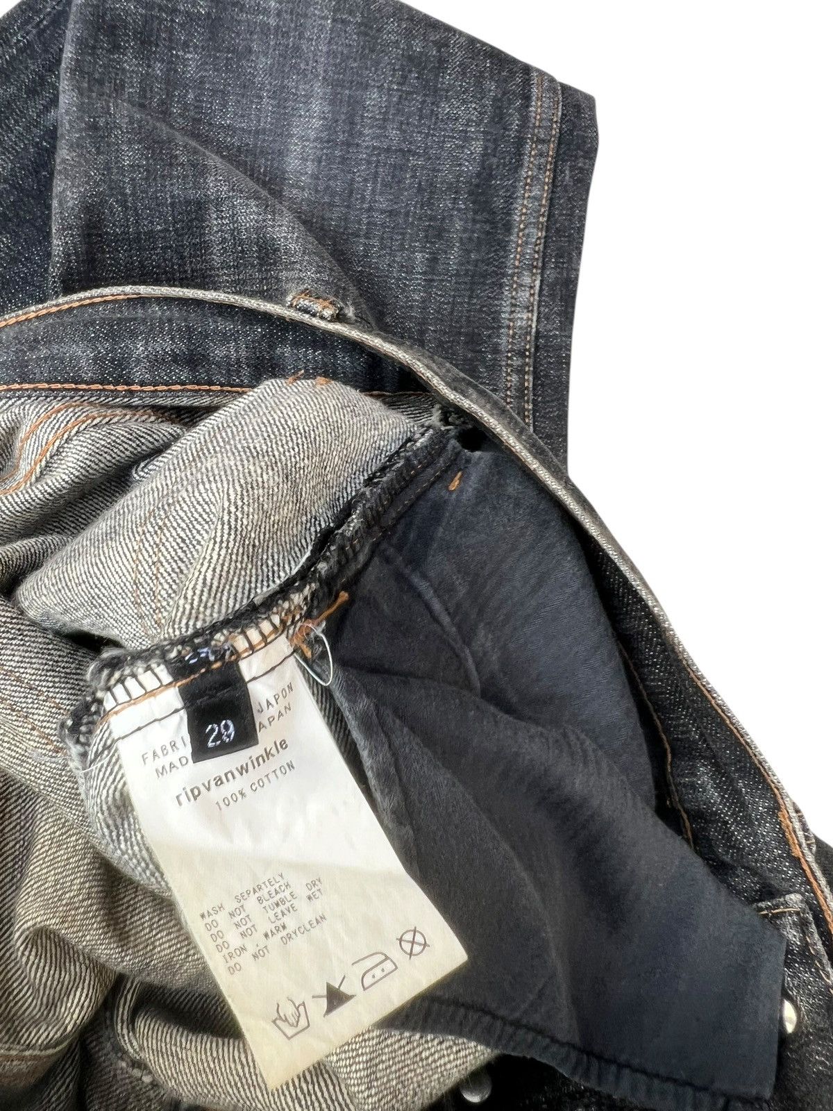 RIPVANWINKLE RIP VAN WINKLE Japan Fade Denim Flare Jeans Size US 29 - 18 Thumbnail